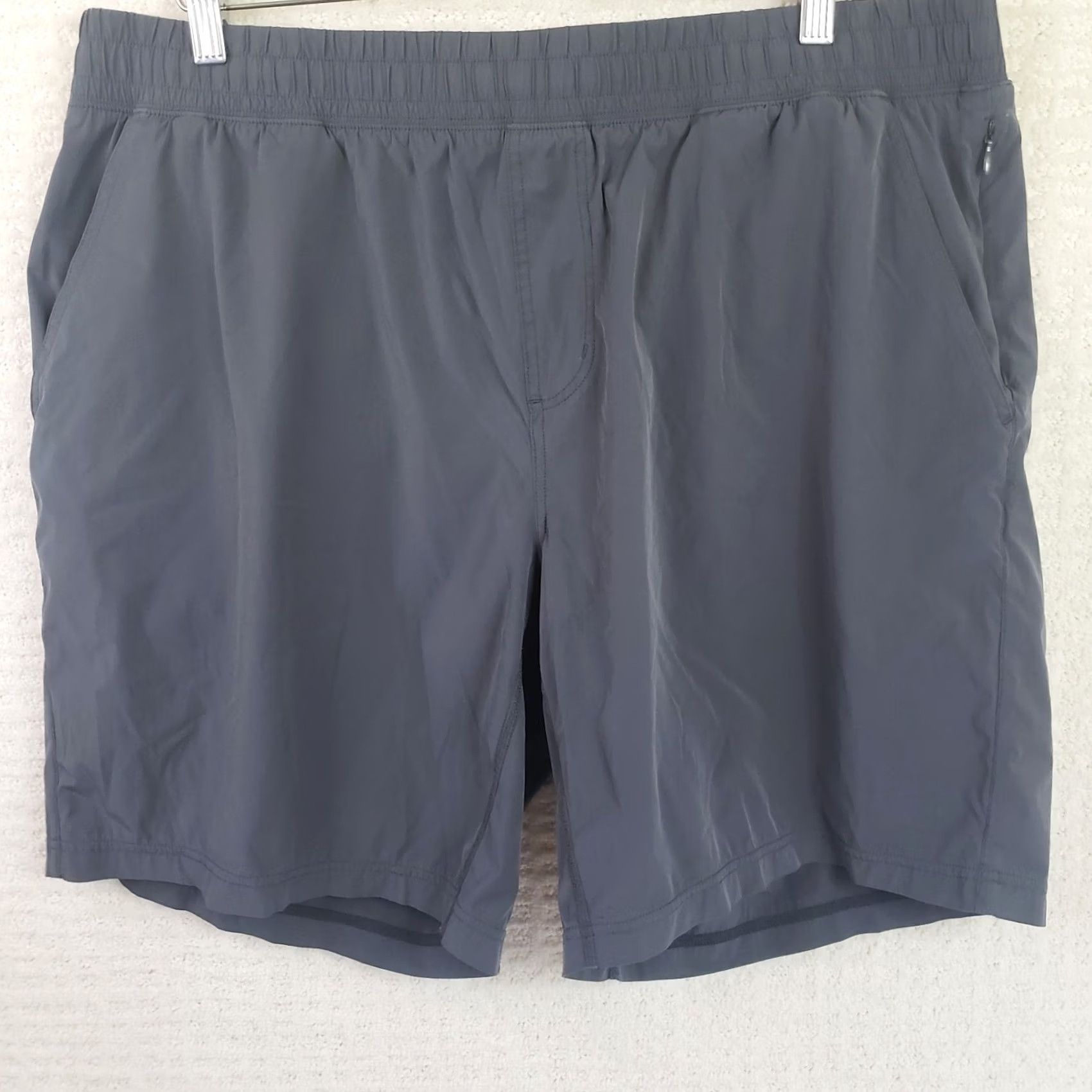 Rhone Rhone Athletic Running Shorts Men’s 2XL Gray Drawstring Pockets Stretch New Size US 39 - 2 Thumbnail