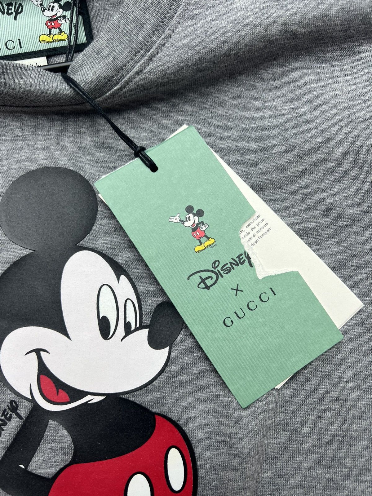 Gucci Gucci x Disney Mickey Mouse Gray Tee Size US M / EU 48-50 / 2 - 7 Thumbnail