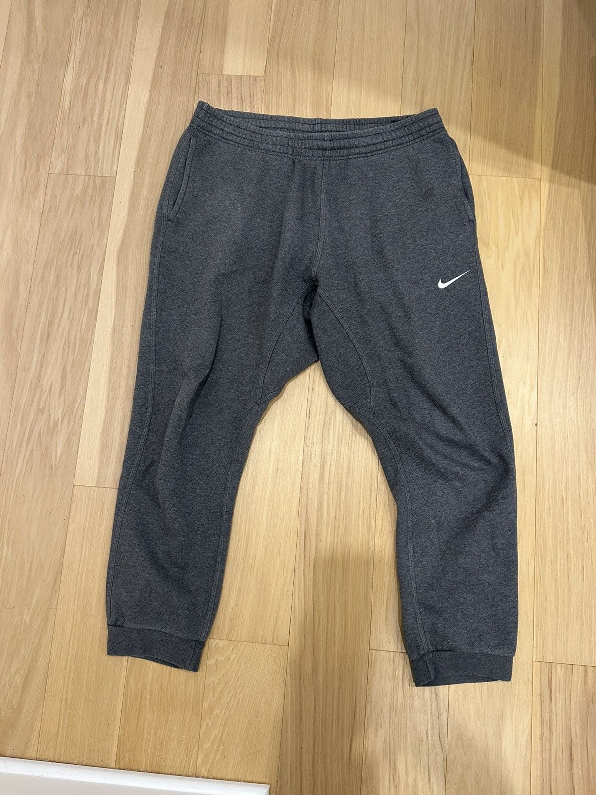 Nike Nike swoosh logo sweat pant Size US 34 / EU 50 - 1 Thumbnail