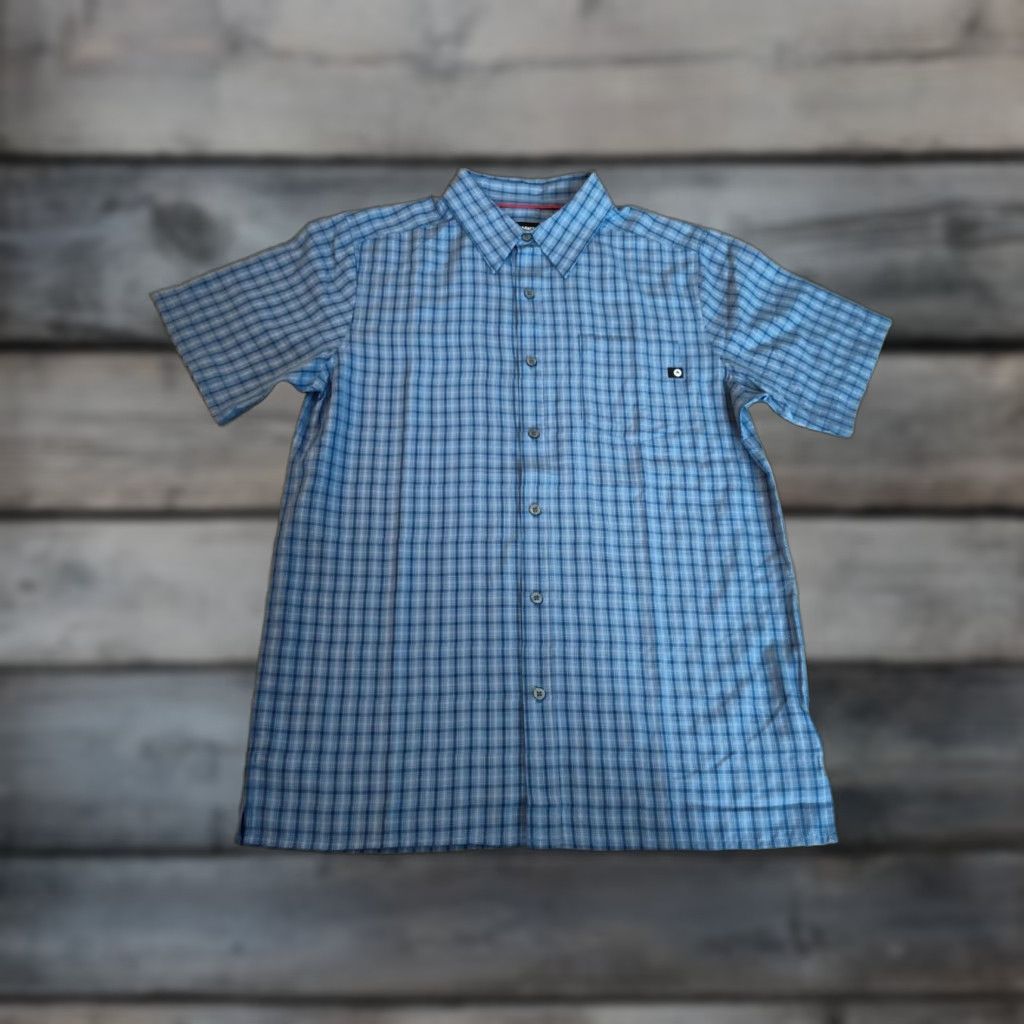 Marmot Marmot Button Up Shirt Plaid Blue M Short Sleeve Rayon Blend EUC Gorpcore Marmot Size US M / EU 48-50 / 2 - 1 Thumbnail