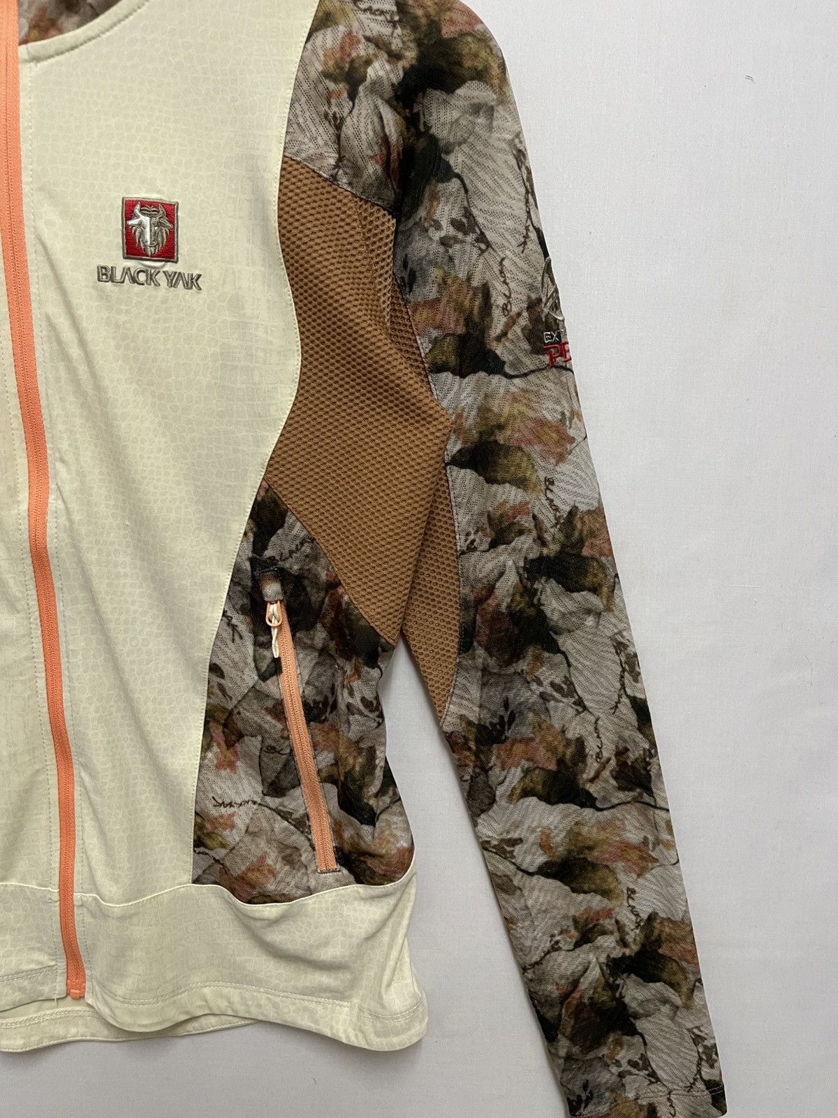 BLACKYAK Black Yak Light Jacket Forest Size US XS / EU 42 / 0 - 3 Thumbnail