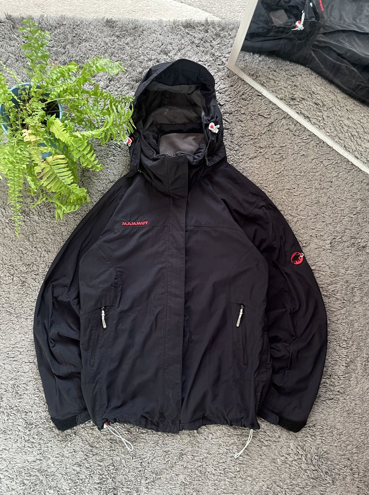 Mammut Mammut Light Jacket Gorpcore Outdoor Logo Streetwear Rare Size US M / EU 48-50 / 2 - 1 Thumbnail