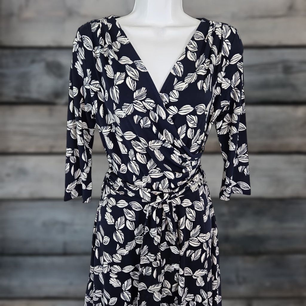 Vintage VINTAGE 41 Hawthorn Womens Dress Blue White Leaf Print 3/4 Sleeve Belted Small KS? Size S / US 4 / IT 40 - 1 Thumbnail