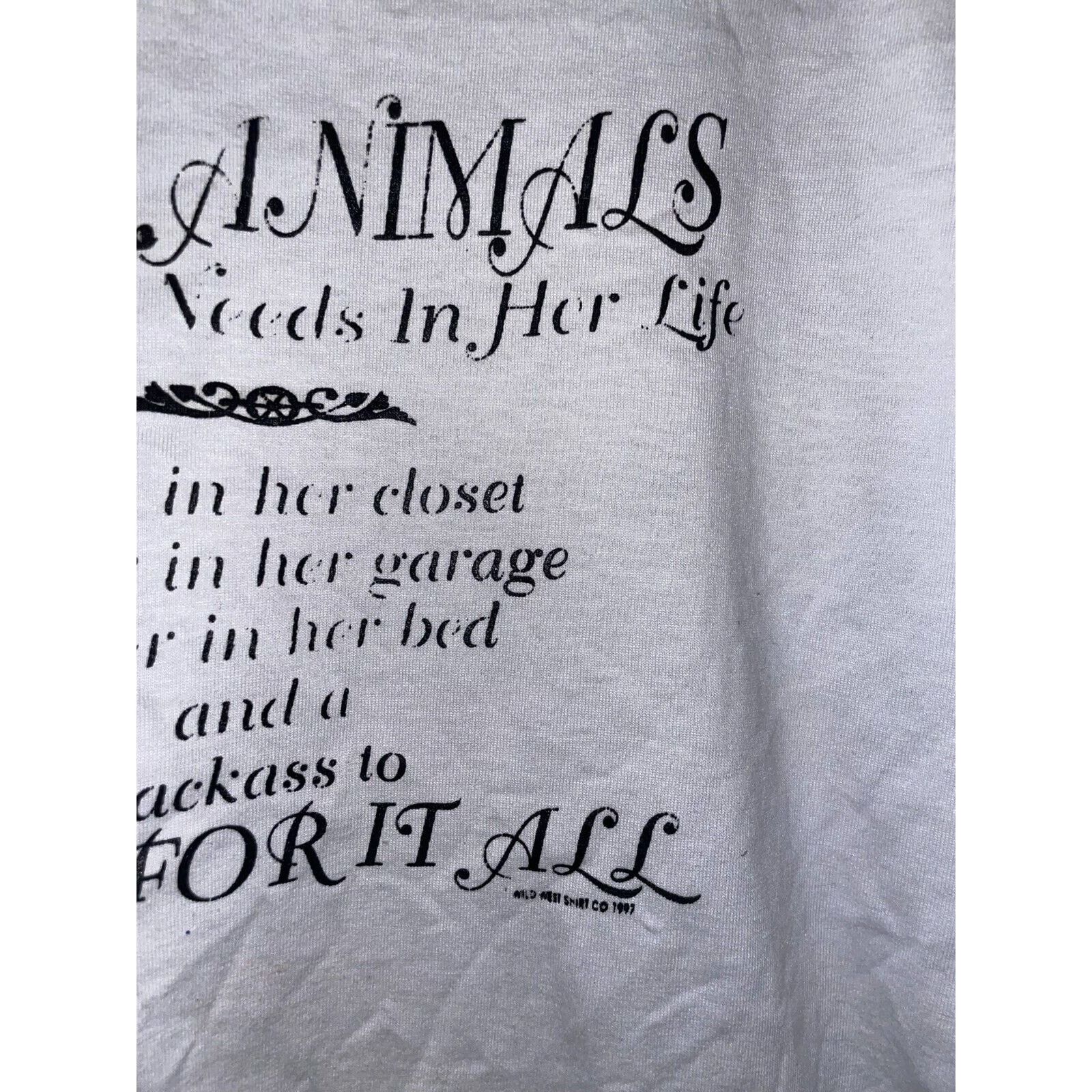Jerzees Vintage Joke Shirt Four Animals A Woman Needs Humor Tee 90s Size US L / EU 52-54 / 3 - 5 Thumbnail