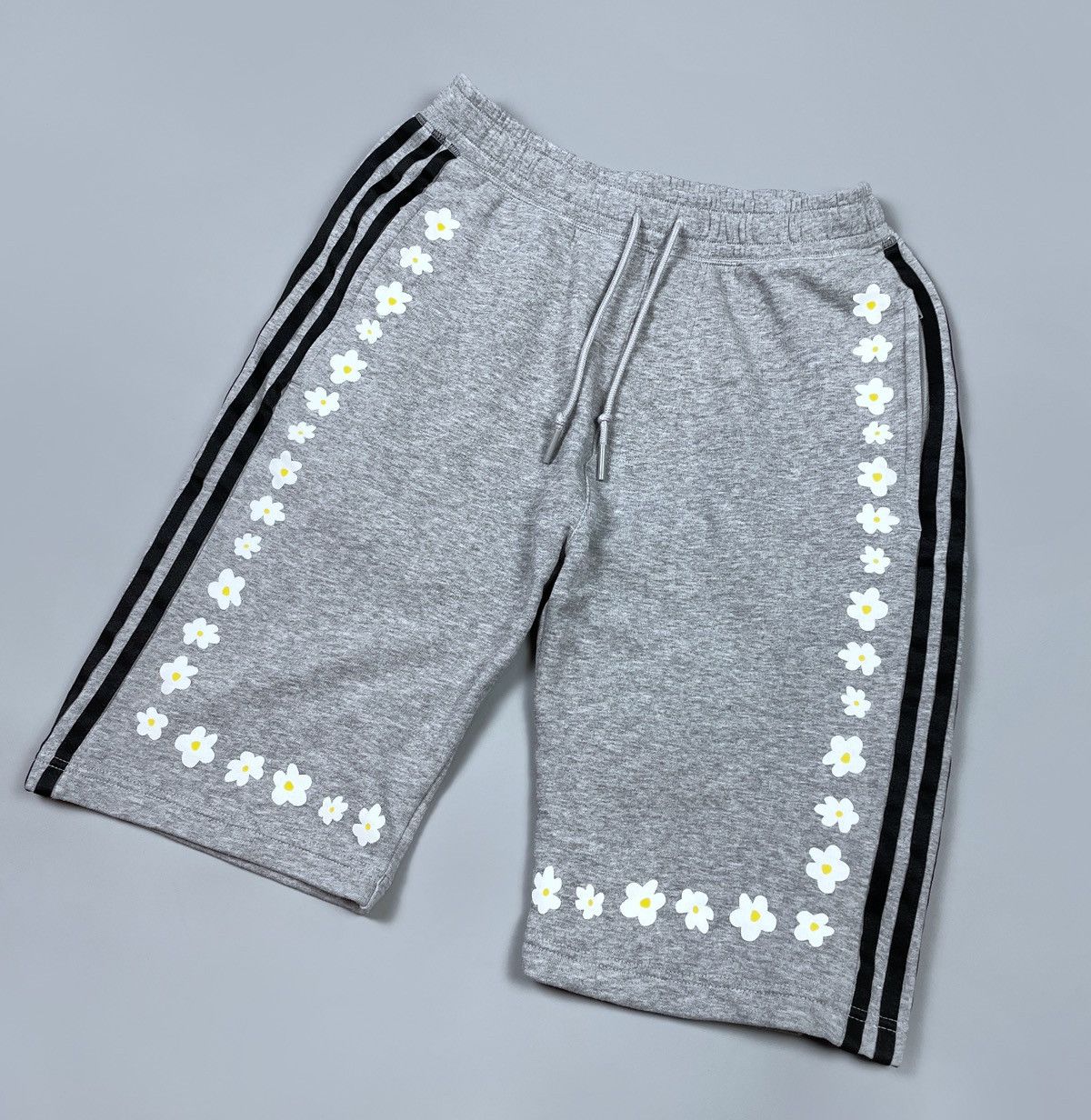 Adidas × Pharrell Pharrell Williams x Adidas Kauwela Long Cotton Shorts Size S Size US 30 / EU 46 - 1 Thumbnail