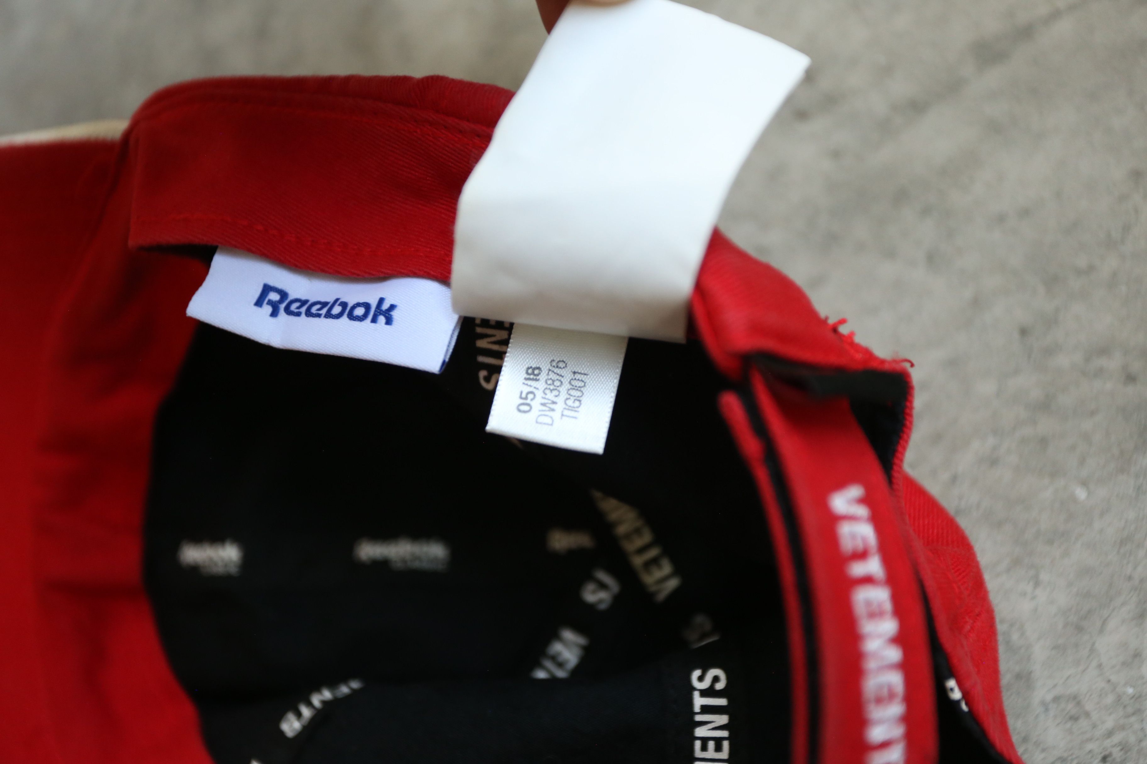 Reebok × Vetements Reebok - Vetements - F/W 18 - Morocco Cut-Up Cap Size ONE SIZE - 7 Thumbnail
