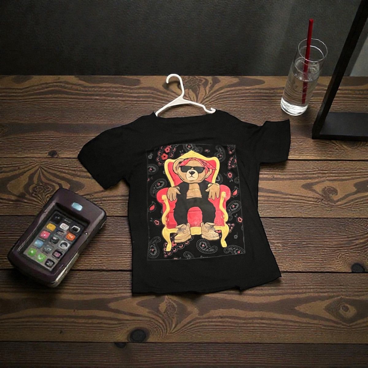 Nike Red bear shirt Size US M / EU 48-50 / 2 - 1 Preview