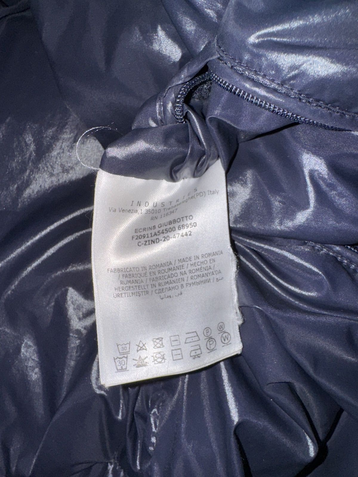 Moncler Ecrins padded down jacket Size US S / EU 44-46 / 1 - 12 Thumbnail