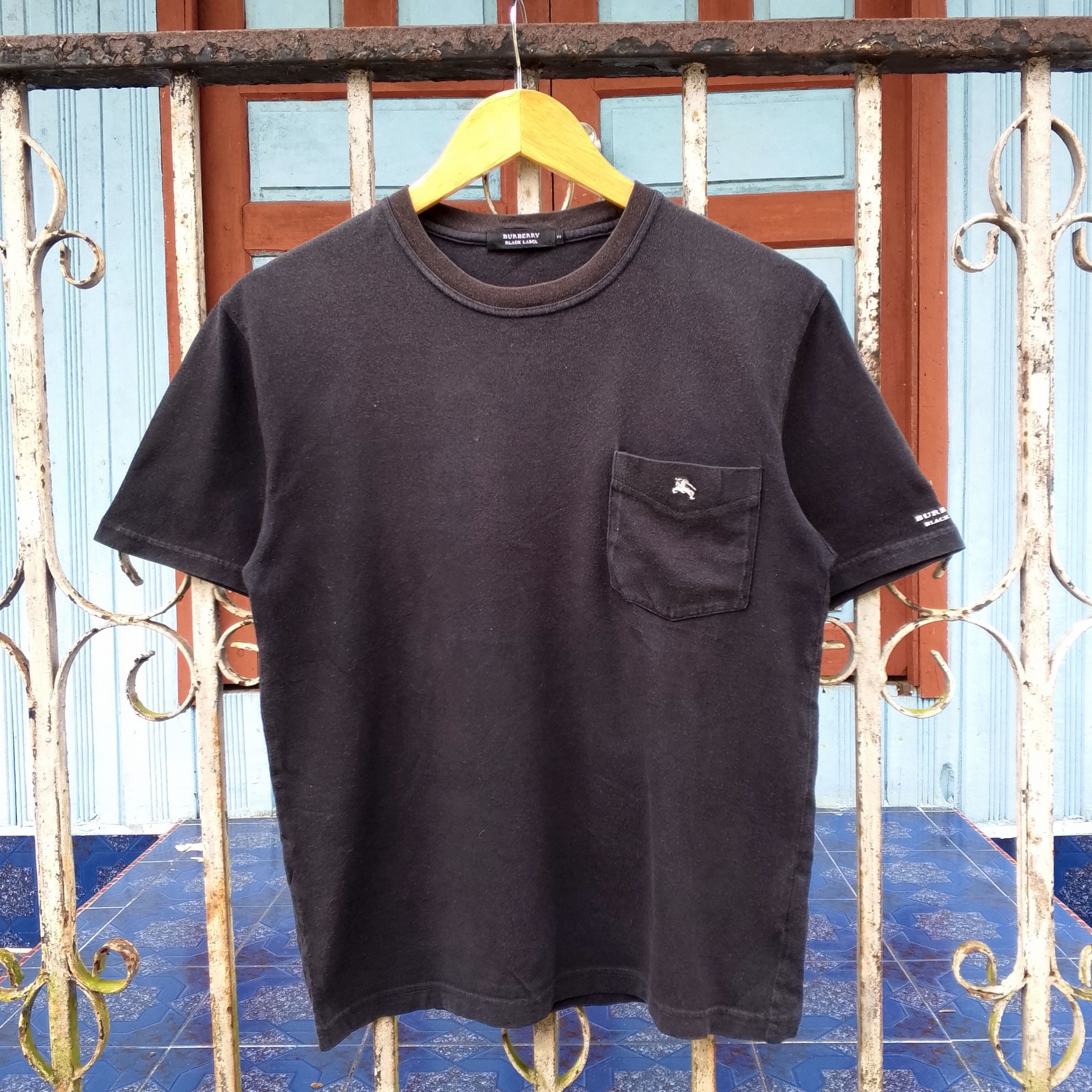 Burberry Burberry Pocket Tee Size US S / EU 44-46 / 1 - 1 Thumbnail