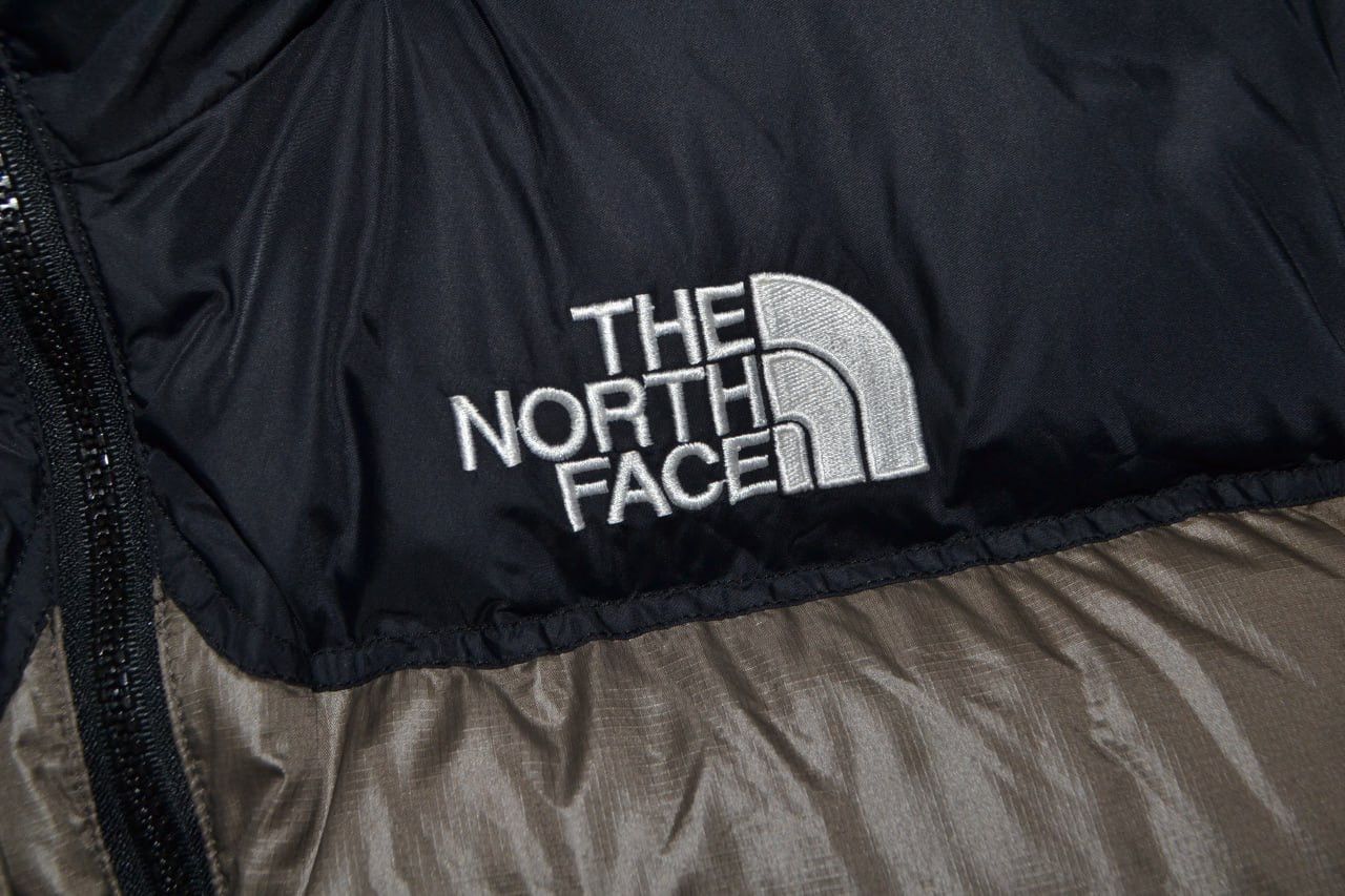The North Face The North Face Nuptse 700 Puffer Jacket Vintage Goose Down Size US M / EU 48-50 / 2 - 3 Thumbnail