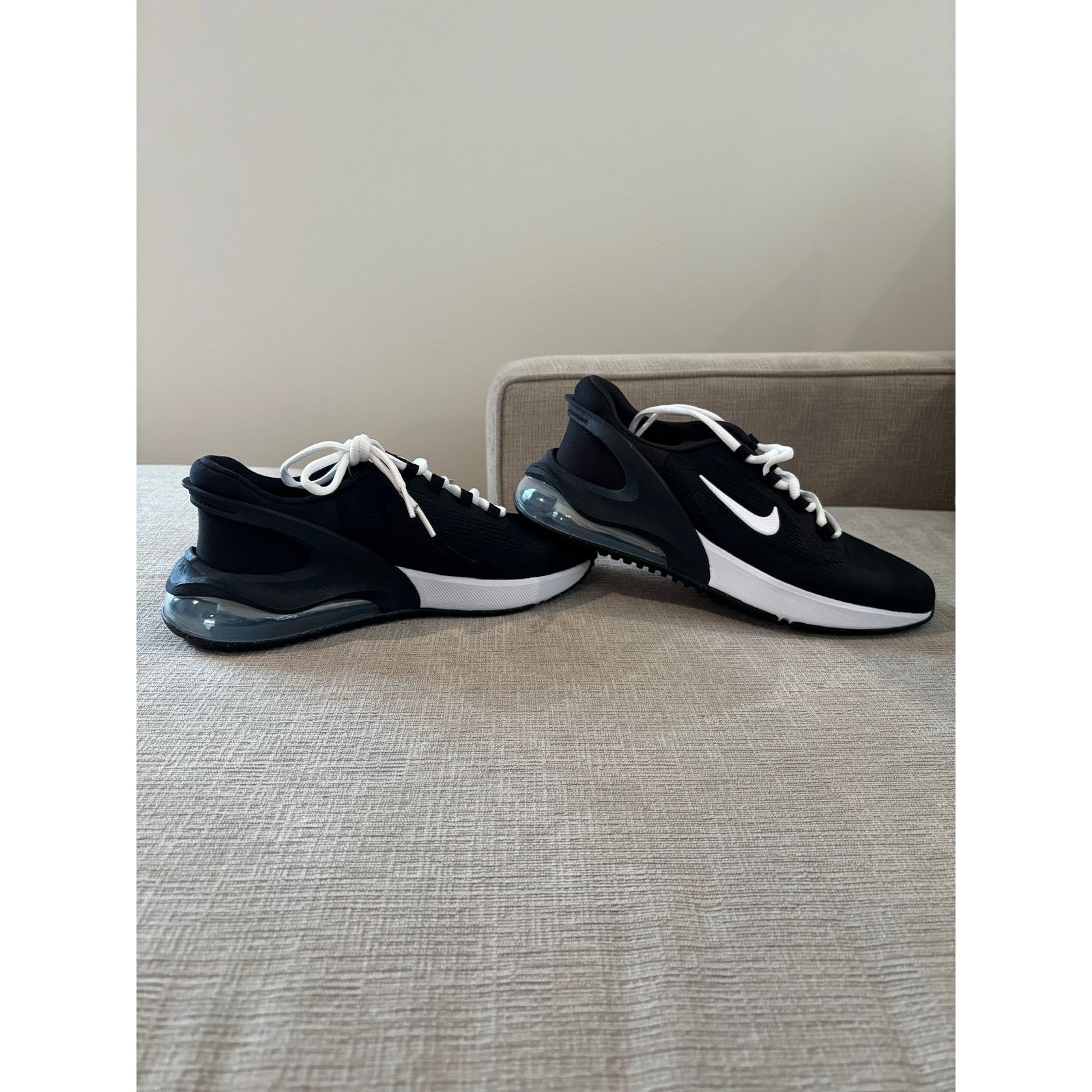 Nike Nike Air Max 270 GO Size US 7 / EU 40 - 4 Thumbnail