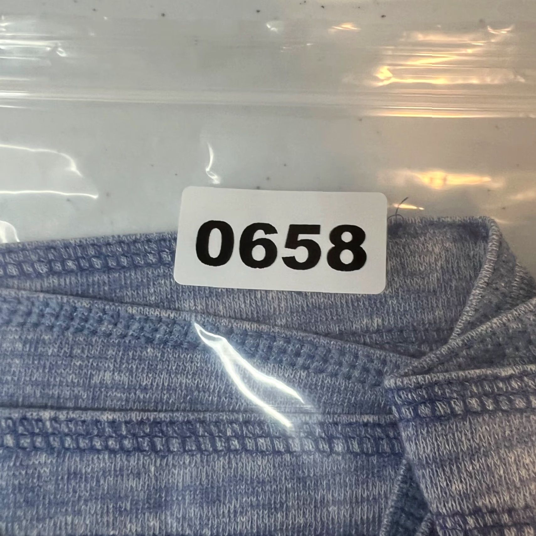 Banana Republic VINTAGE Banana Republic Womens Sweater Crewneck Sweatshirt Medium Blue Pullover Size M / US 6-8 / IT 42-44 - 7 Thumbnail