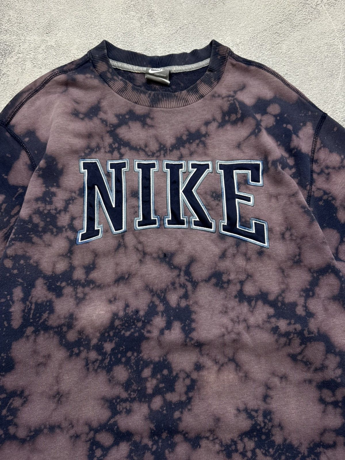 Nike Vintage Y2k Nike Spell Out Big Logo Sweatshirt 90’s Size US L / EU 52-54 / 3 - 4 Thumbnail