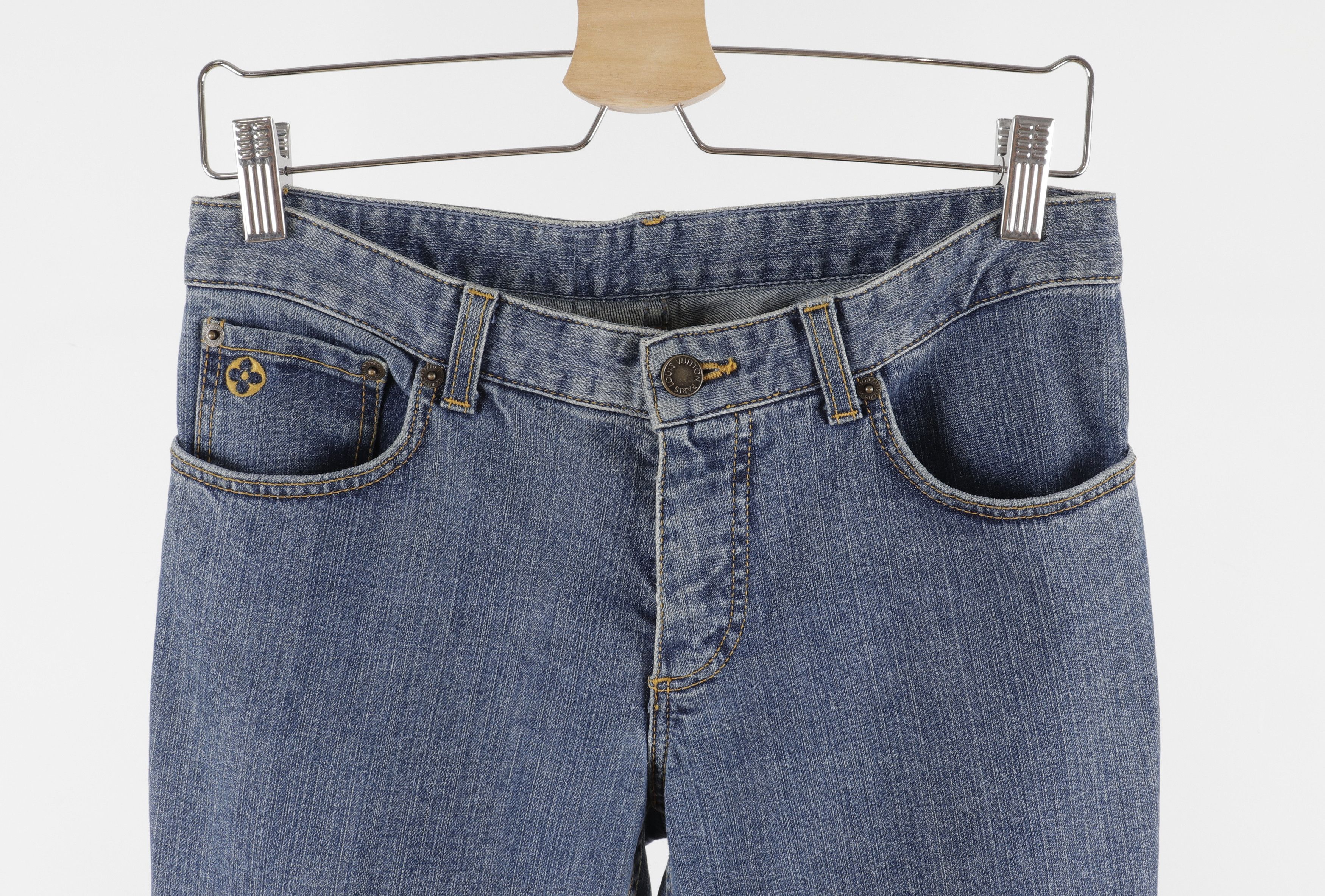 Louis Vuitton Women's Louis Vuitton Blue Cotton Jeans size IT 38 Size 26" / US 2 / IT 38 - 2 Thumbnail