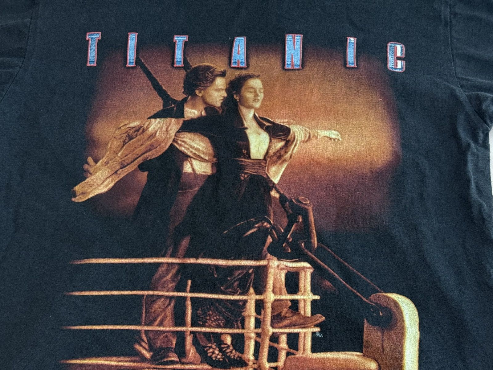 Vintage Vintage 90s Titanic Bootleg T-Shirt Film Movie Size US M / EU 48-50 / 2 - 5 Thumbnail