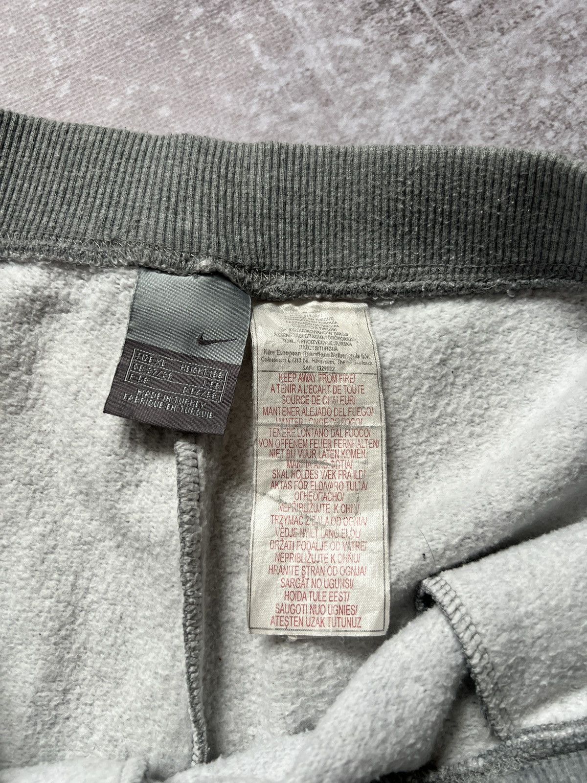 Nike Y2K Baggy Nike Sweatpants, tony hawk shorts, sims trunks Size 38 - 7 Thumbnail