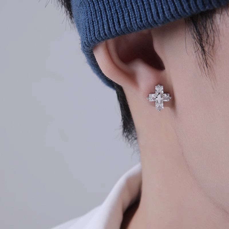 Jewelry × Sterling Silver Cross One pairs Earrings Gothic Punk Chrome Jewelry Spike Size ONE SIZE - 1 Thumbnail