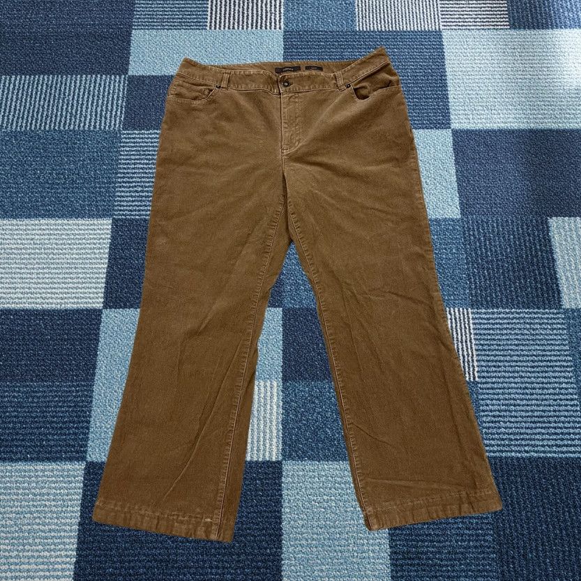 Liz Claiborne Womens Liz Claiborne Bootcut Corduroy Pants Brown Khaki Tan 36X28 Regular Stretch Inseam 28 | 16 EU 16 Size 38" / US 16 / IT 52 - 1 Thumbnail
