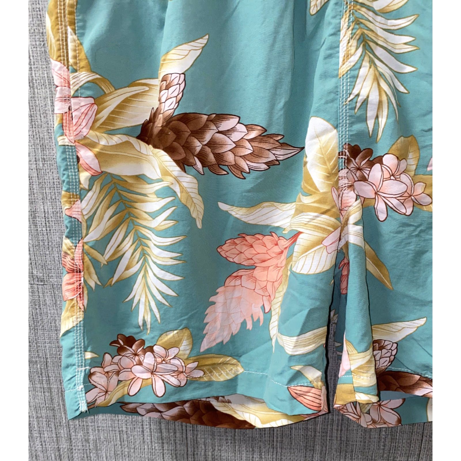 Tommy Bahama Tommy Bahama Relax Mens Board Shorts L Multicolor Floral Print Beach Swim Bottoms Size US 33 - 3 Thumbnail