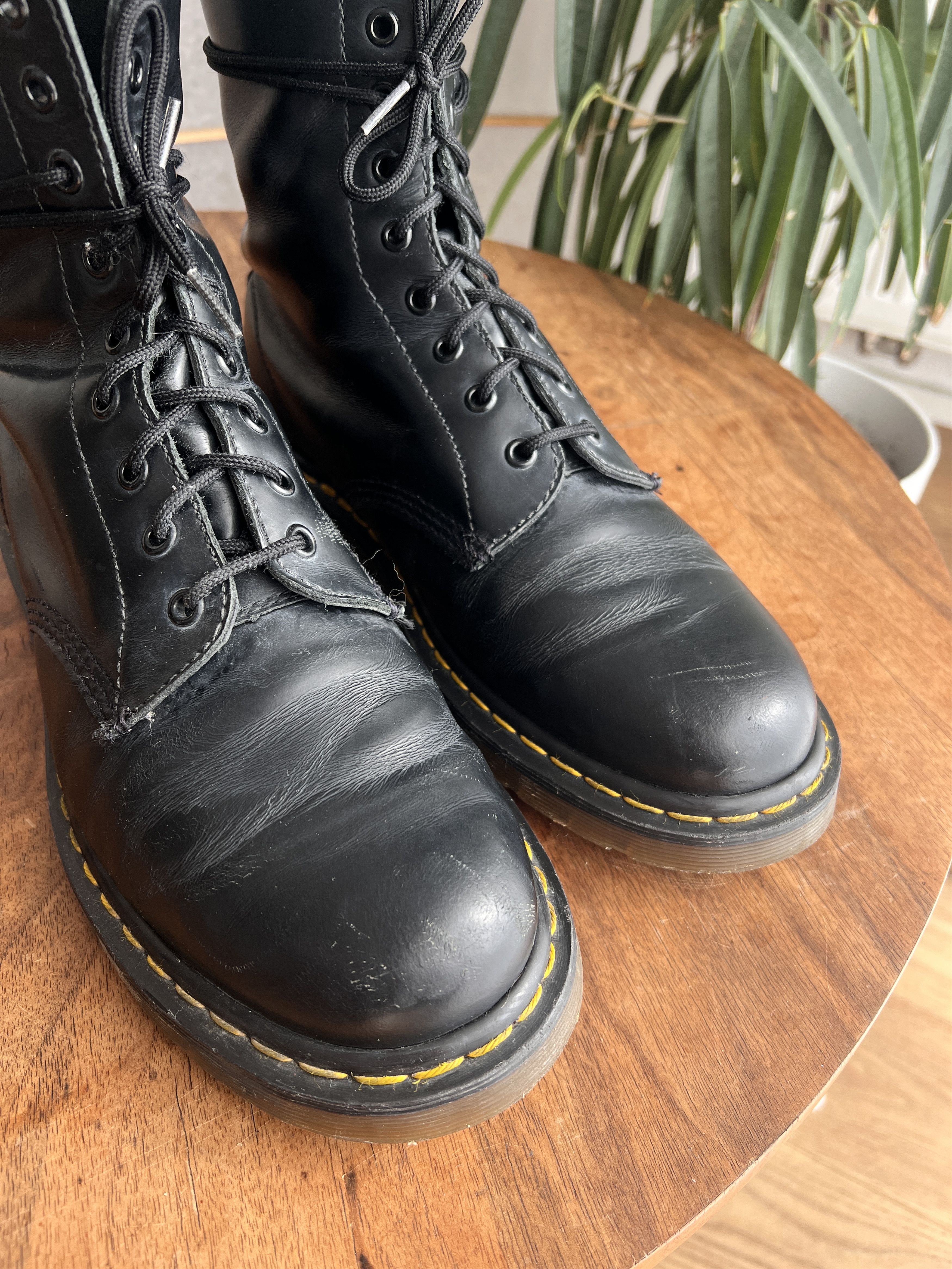 Dr. Martens Crazy! Dr. Martens 1490 Black Leather Lace Up boots 10 eye Size US 9.5 / EU 42-43 - 9 Thumbnail