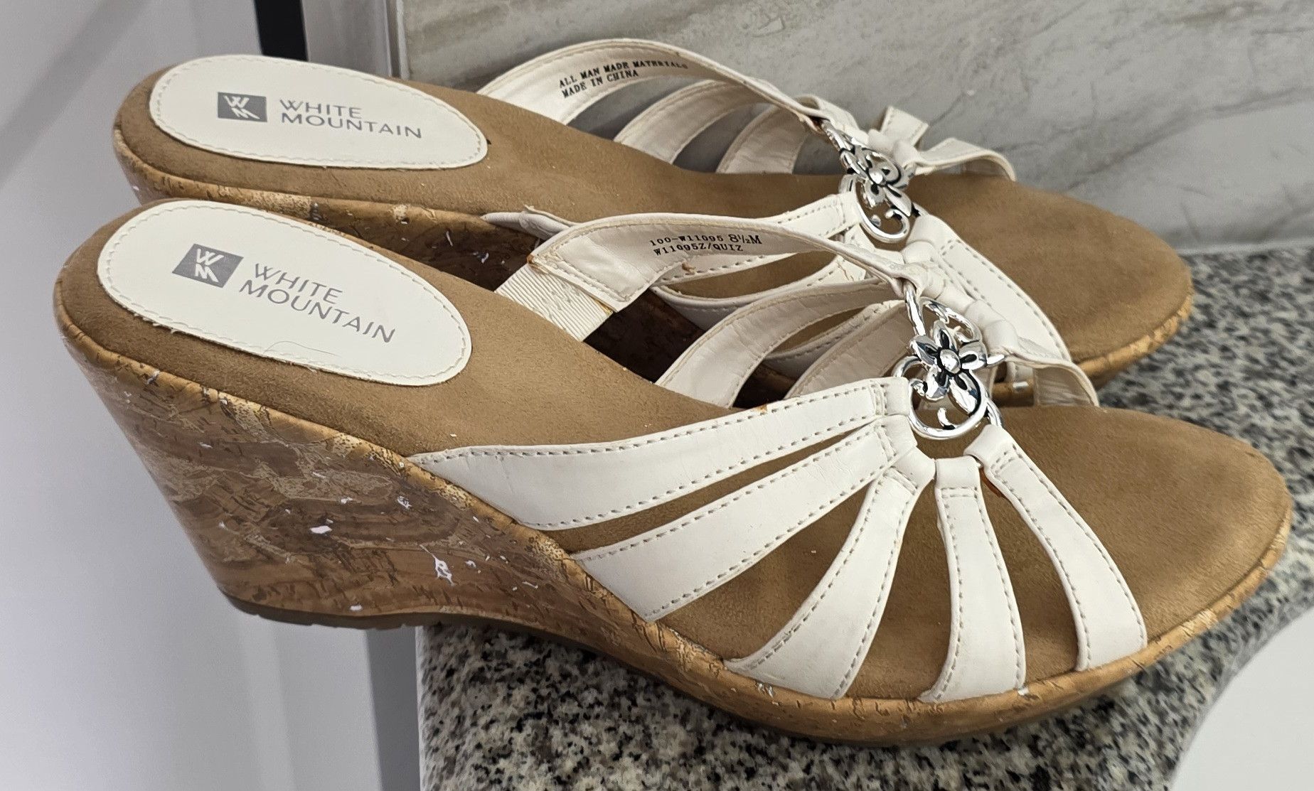 Other White Mountain Silver Flower Wedge Sandals 100-W11095 8.5 Size US 8.5 / IT 38.5 - 2 Thumbnail