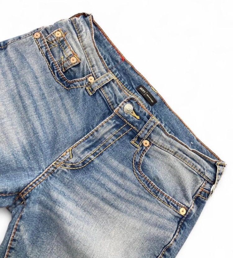 True Religion True Religion Ricky Medium Wash Distressed Jeans size 33 Size US 33 - 4 Thumbnail