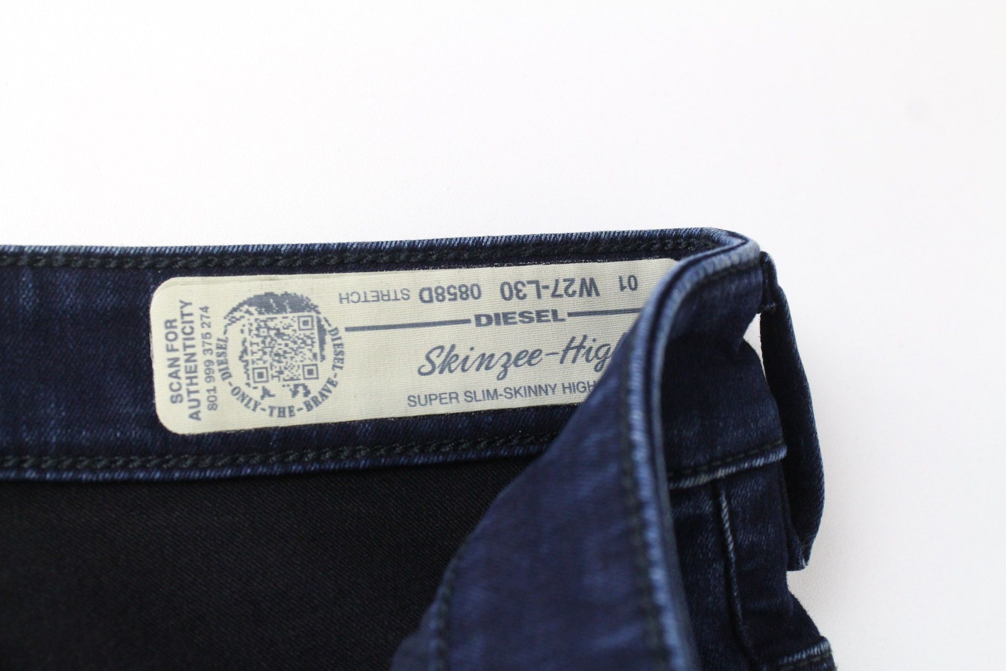 Diesel SKINZEE-HIGH 0858D W27/L30 Blue Stretch Jeans 70289 Size 27" / US 4 / IT 40 - 5 Thumbnail