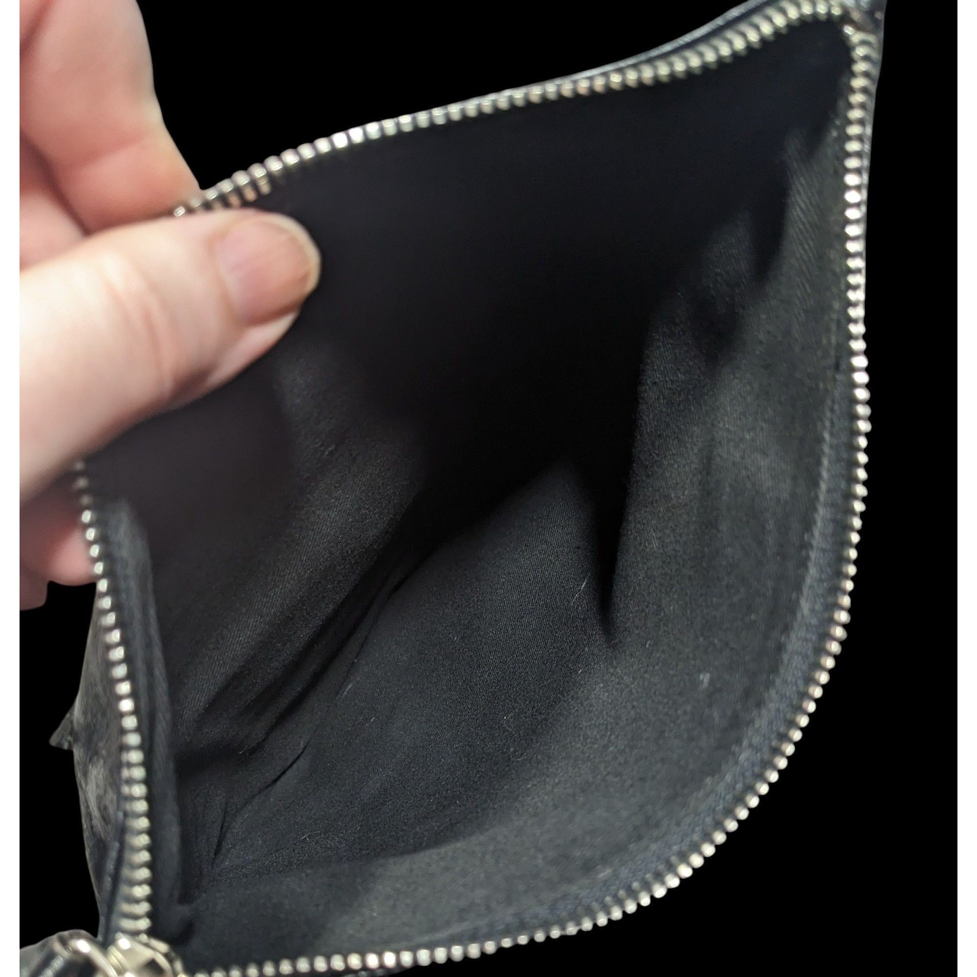 Other Vintage Designer Italian Leather Black Crossbody Bag Size ONE SIZE - 3 Thumbnail