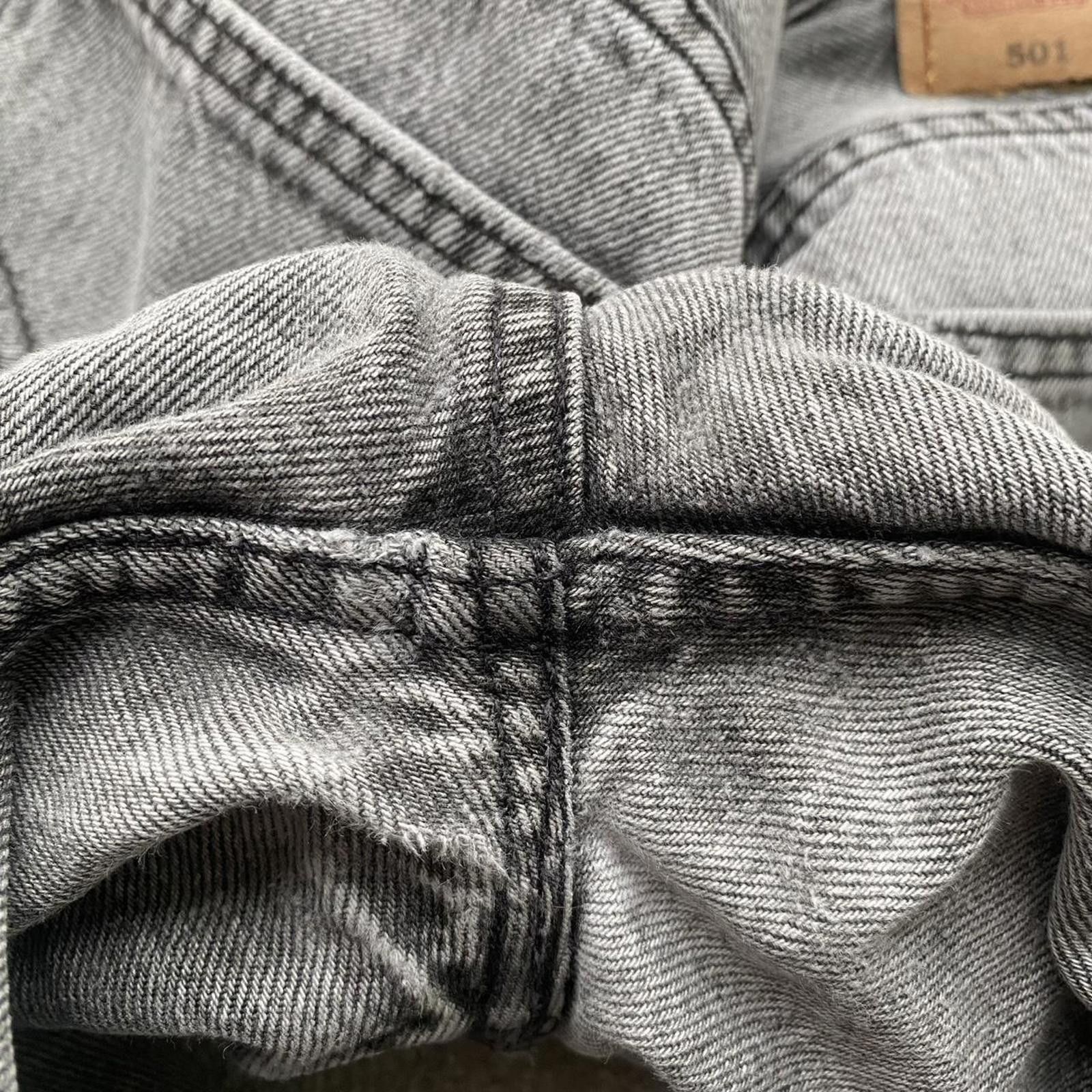 Levi's Vintage Levi’s Distressed Denim Jeans Size US 32 / EU 48 - 6 Thumbnail