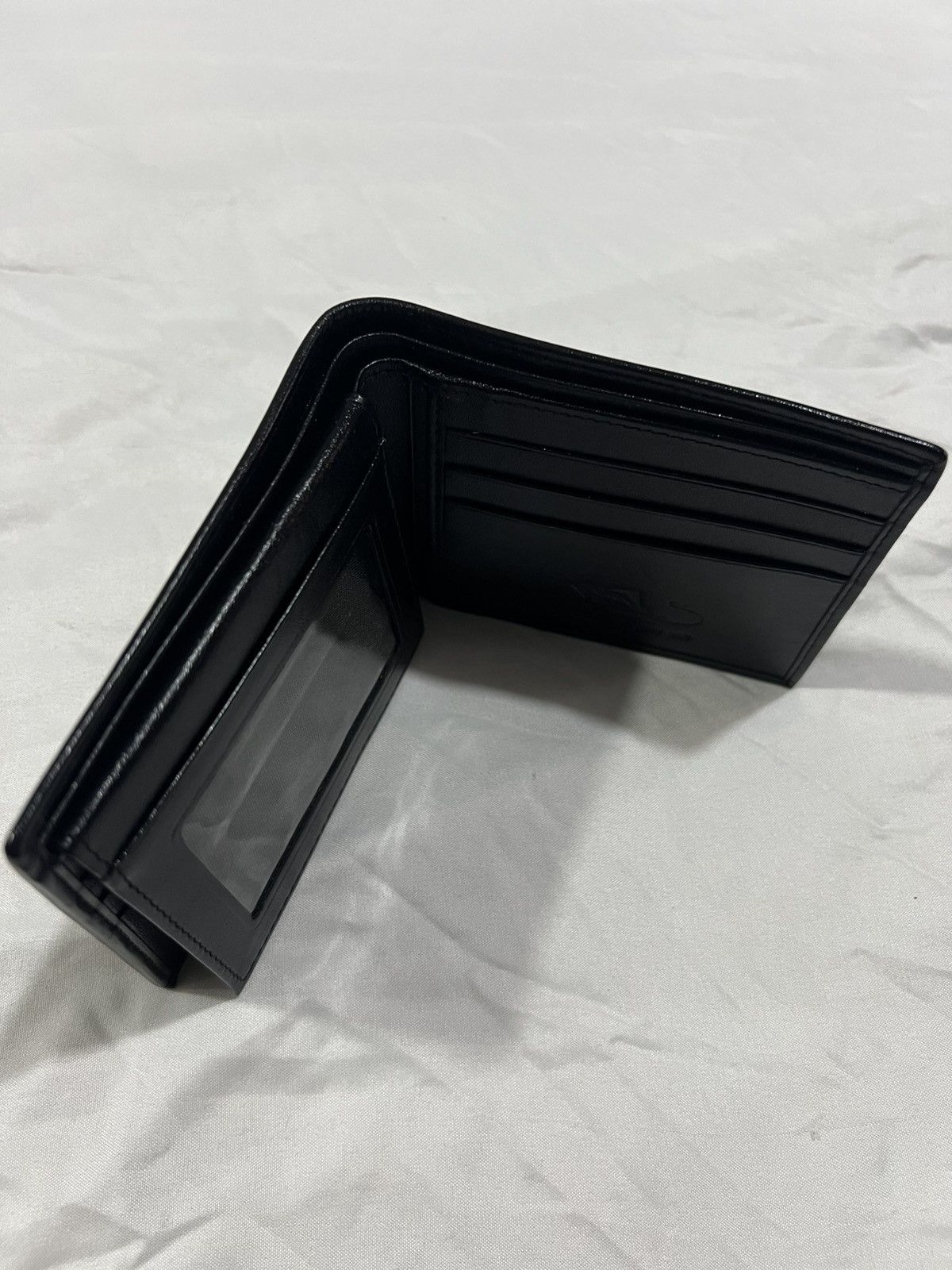 Genuine Leather Exotic Genuine Stingray Skin Leather Bi Fold Wallets Size ONE SIZE - 6 Thumbnail