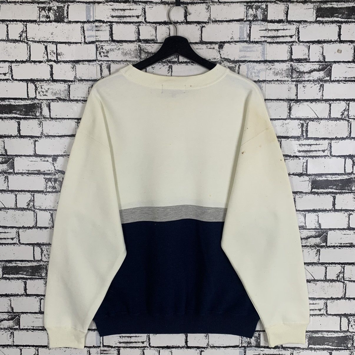 Gianni Valentino × Vintage Gianni Valentino Crewneck Sweatshirt Size US L / EU 52-54 / 3 - 6 Thumbnail