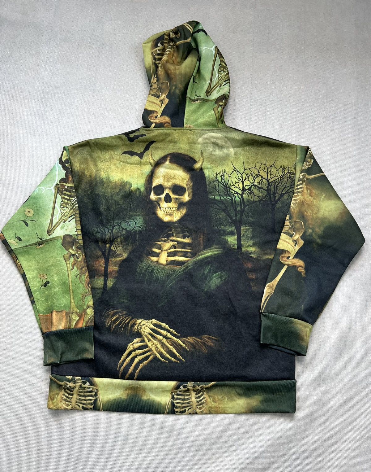 Japanese Brand Hoodie Trickz N Treatz Skeleton Mona Lisa Art 95% Cotton Size US L / EU 52-54 / 3 - 3 Thumbnail
