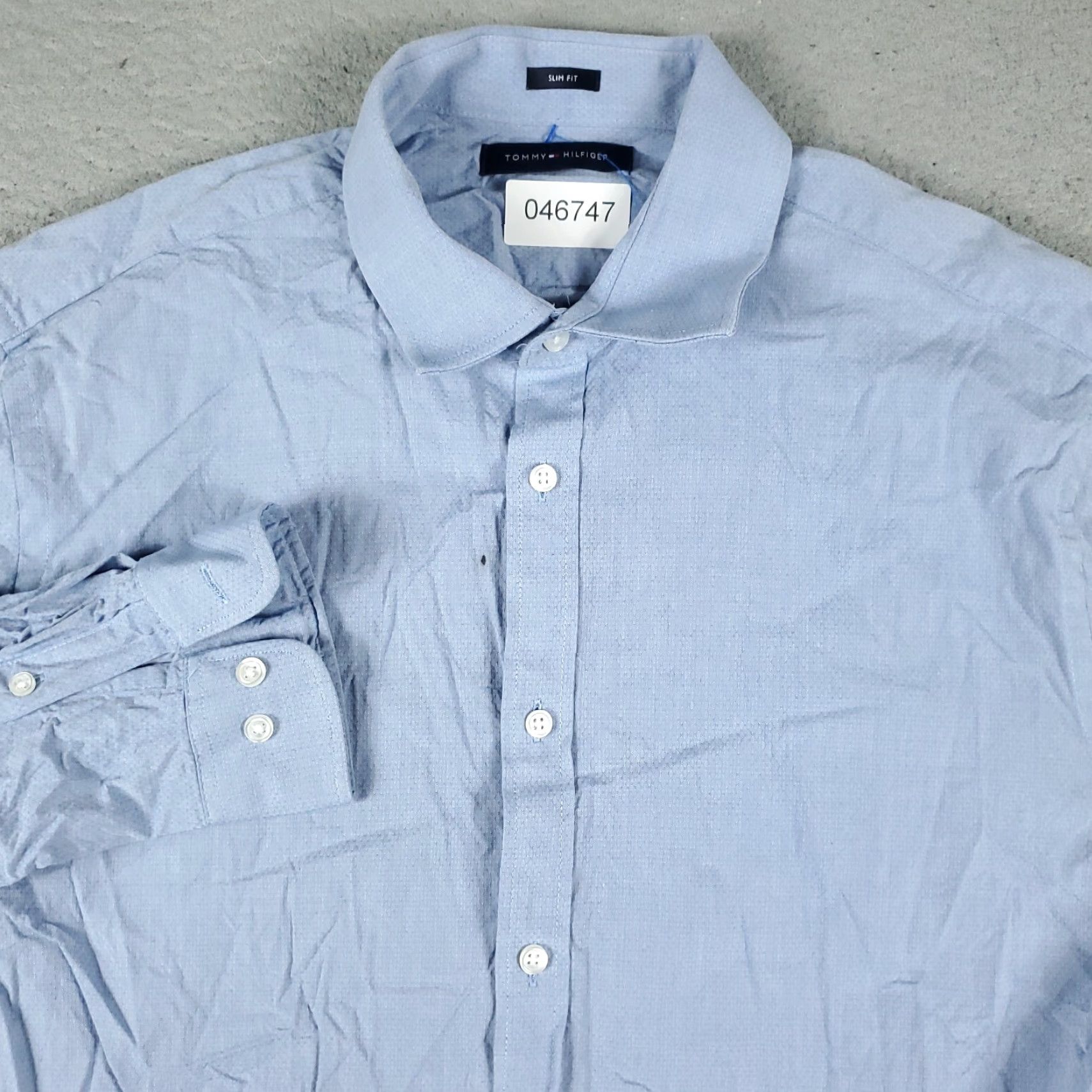 Tommy Hilfiger Tommy Hilfiger Shirt Mens Large Blue Button-Up Long Sleeve Casual Flat-Front Cotton, Regular Fit, 6-Button, Preppy Classic Menswear Size US L / EU 52-54 / 3 - 2 Thumbnail