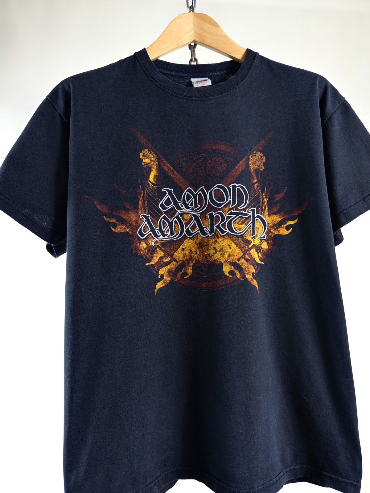 Band Tees 00s Vintage Amon Amarth Faded Rock Tee T-Shirt Size US L / EU 52-54 / 3 - 1 Thumbnail