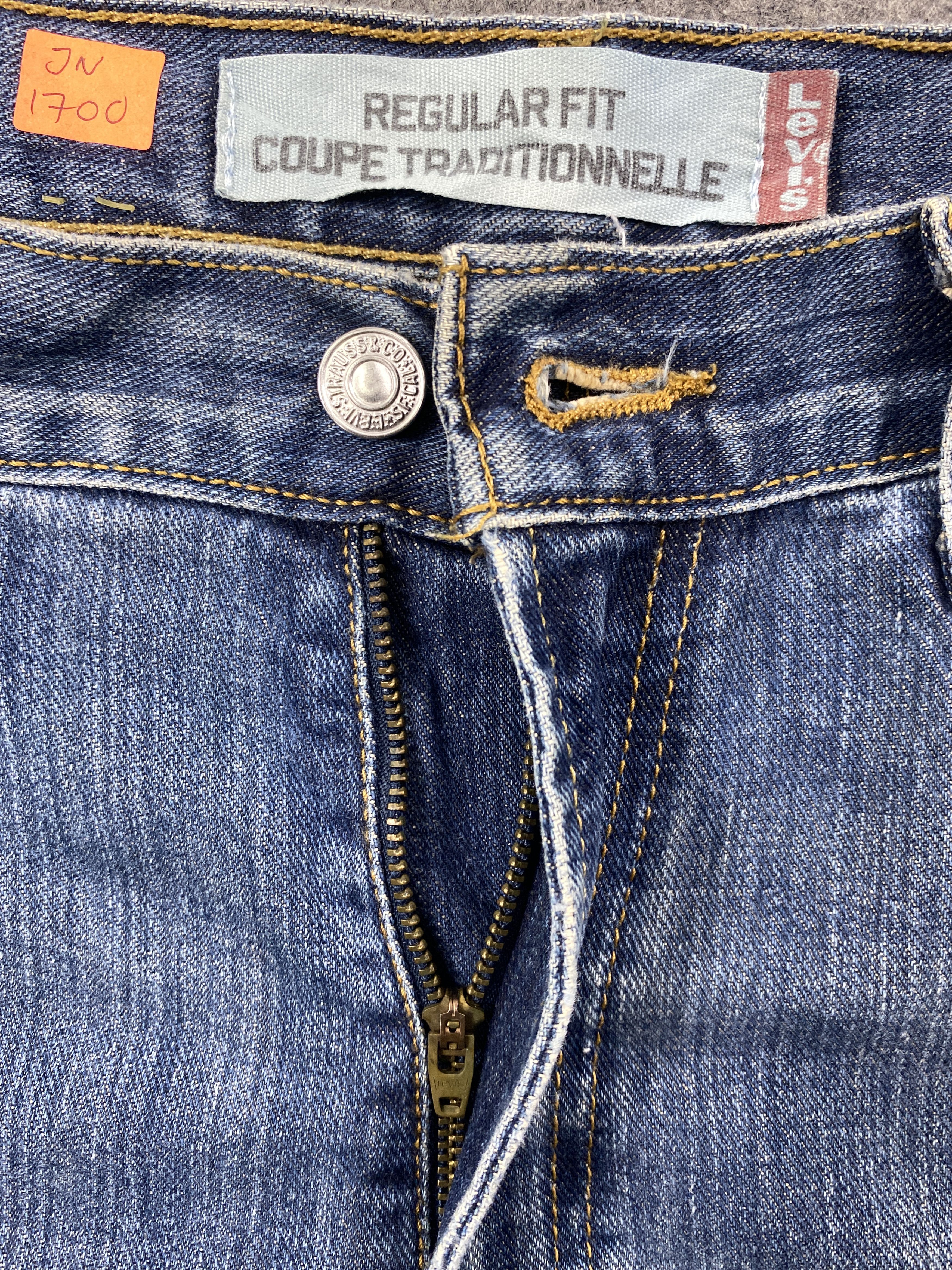 Levi's Distressed Blue Vintage Levi's 505 33x30 Denim -JN1700 Size US 33 - 6 Thumbnail