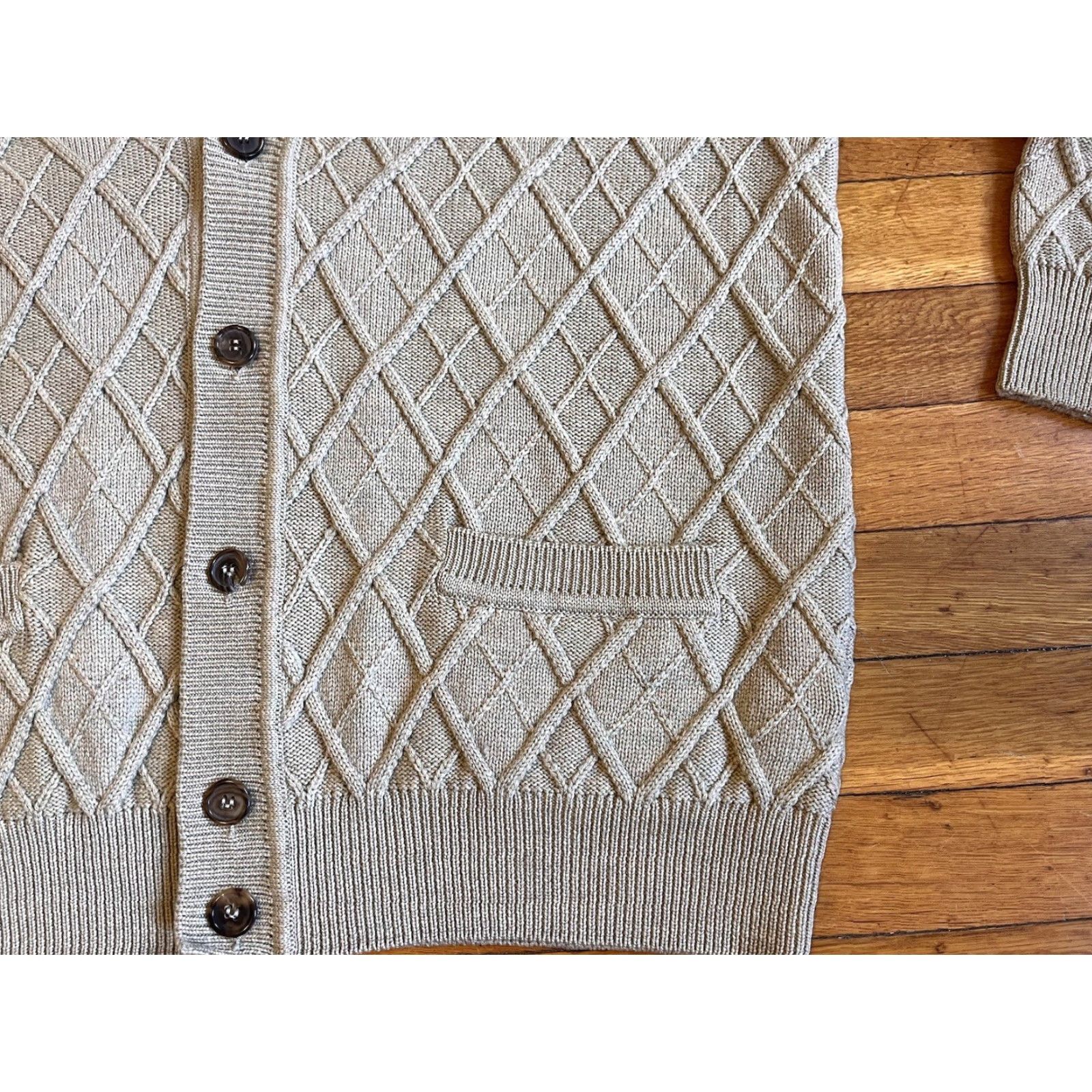 Salvatore Ferragamo Salvatore Ferragamo Diamond Cardigan Sweater Women’s Large Beige Size L / US 10 / IT 46 - 3 Thumbnail
