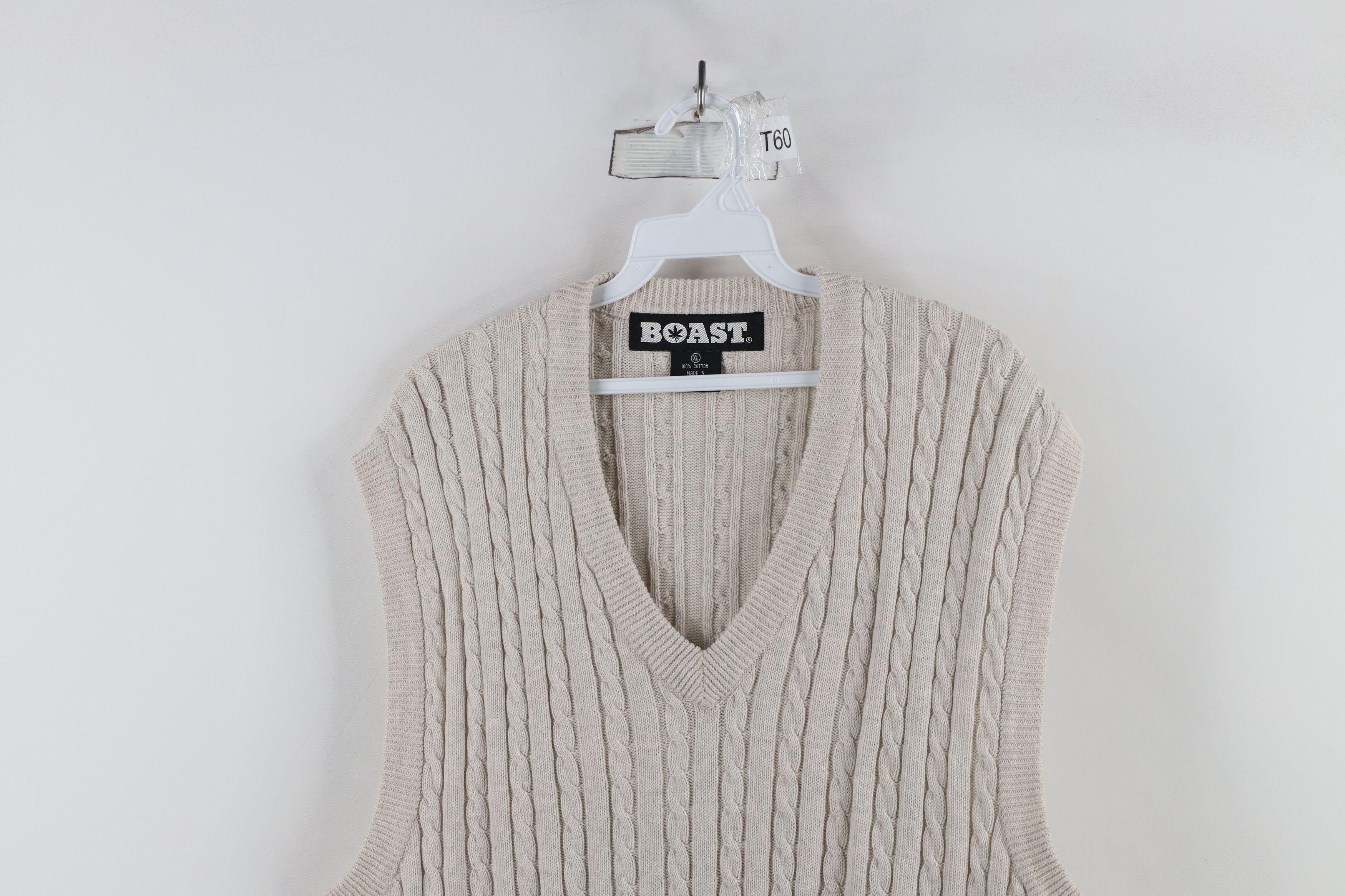 Vintage Vintage 90s Streetwear Cable Knit V-Neck Sweater Vest Beige Size US XL / EU 56 / 4 - 2 Thumbnail