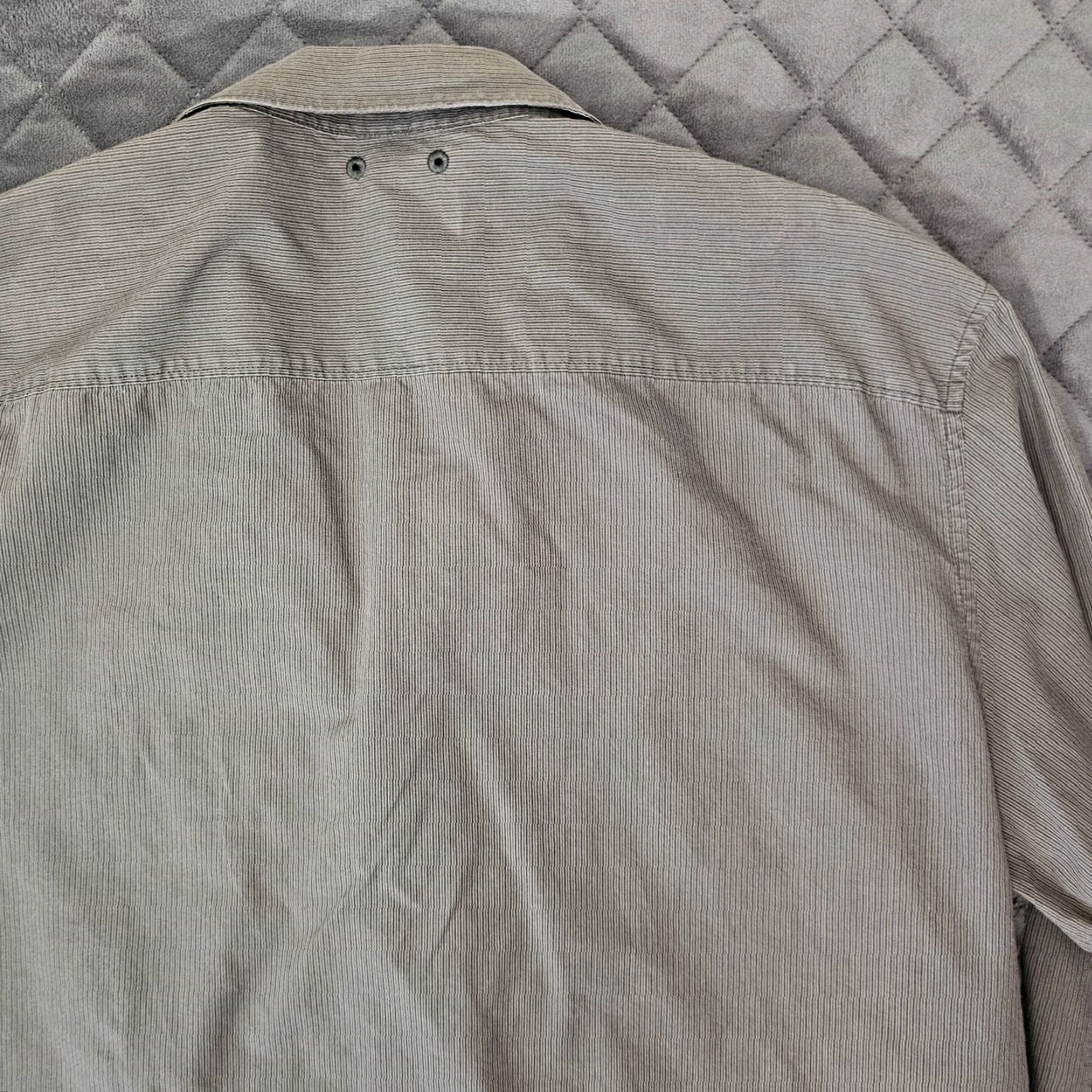 Calvin Klein Calvin Klein Men's XL Long Sleeve Button Down Dark Gray Stripe Roll Tab Sleeve Size US XL / EU 56 / 4 - 8 Thumbnail