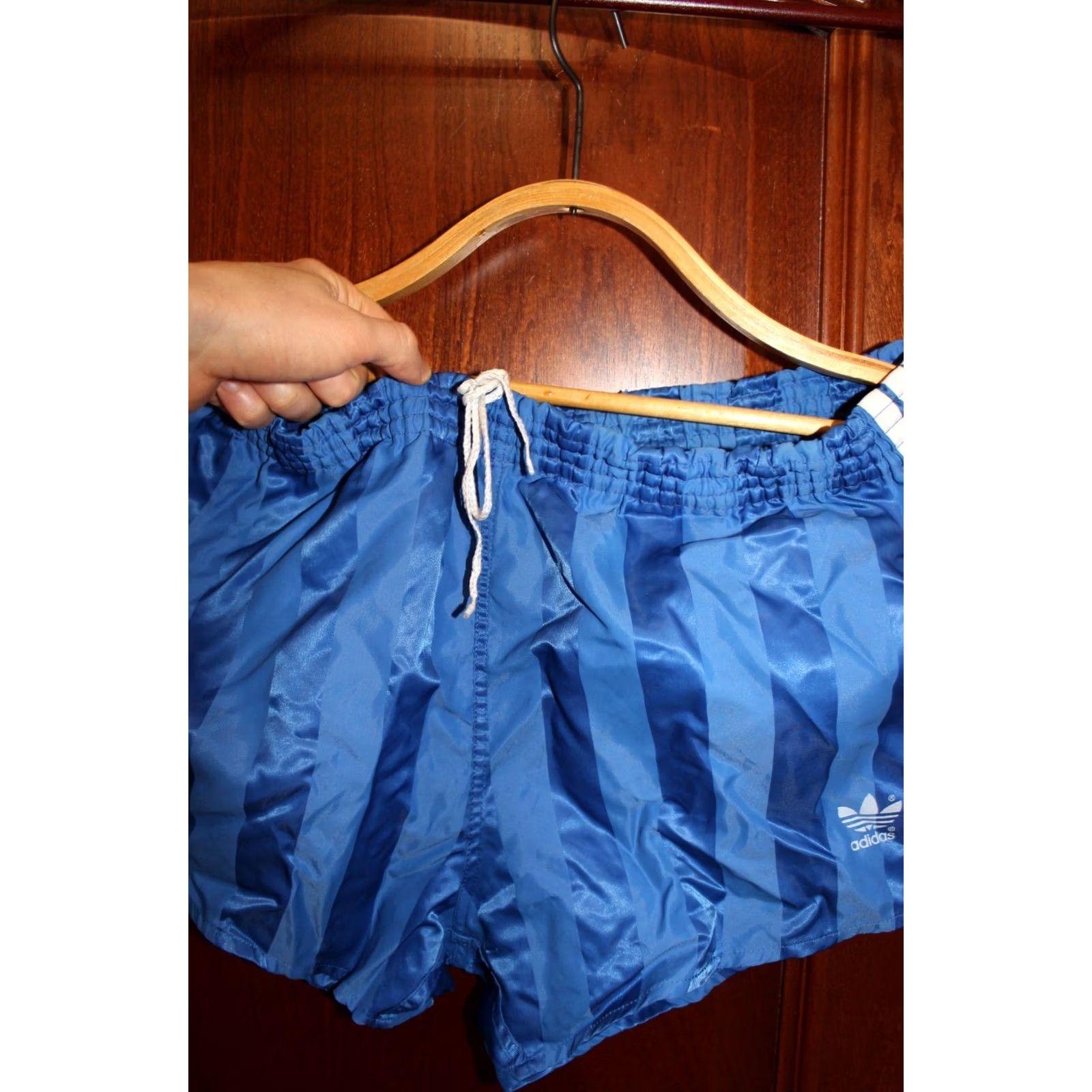 Adidas VINTAGE Adidas blue with blue stripes Nylon Running shorts Shirt Mens M/L blue 80s Football? Size US 31 - 2 Thumbnail