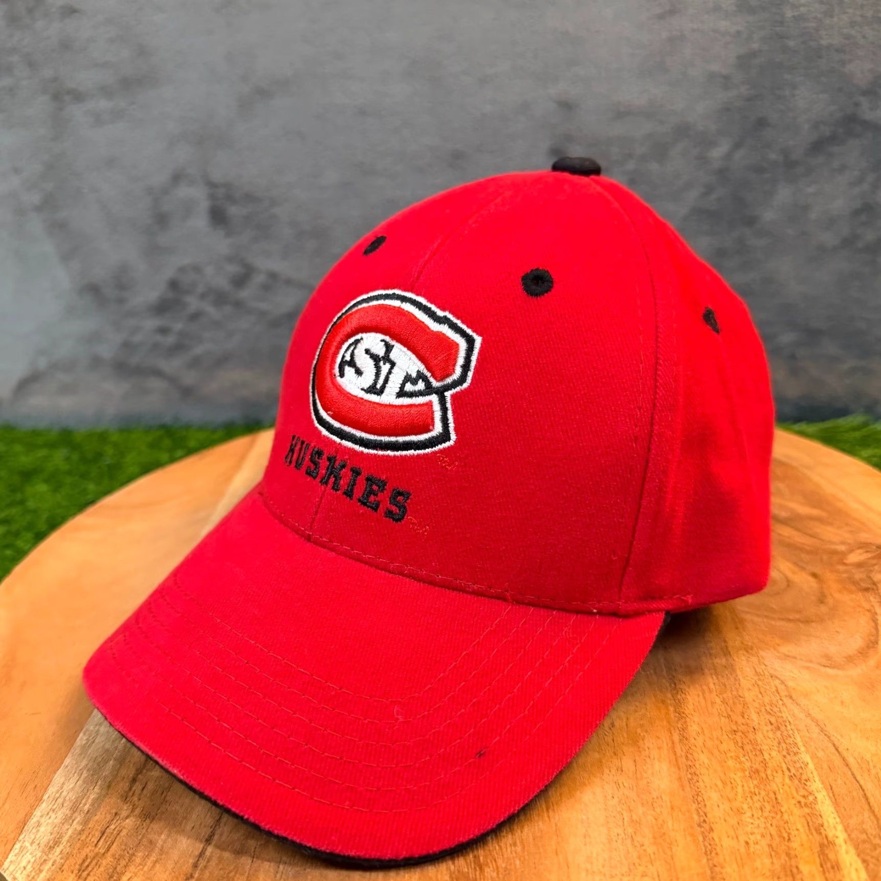 Vintage VINTAGE? CAPTIVATING HEADGEAR SCSU RED BASEBALL CAP HAT MENS OSFA Size ONE SIZE - 2 Thumbnail
