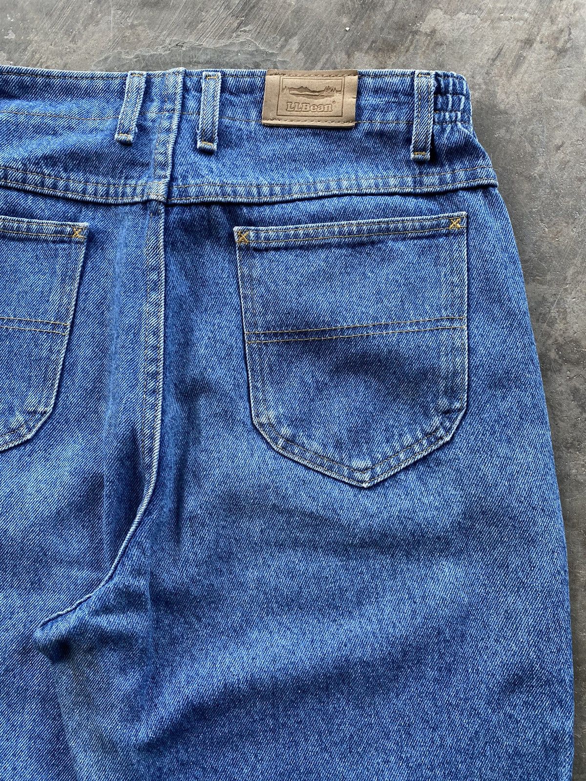 L.L. Bean × Vintage Vintage L.L.Bean Distressed Dirty Ballon Jeans Size US 31 - 18 Thumbnail