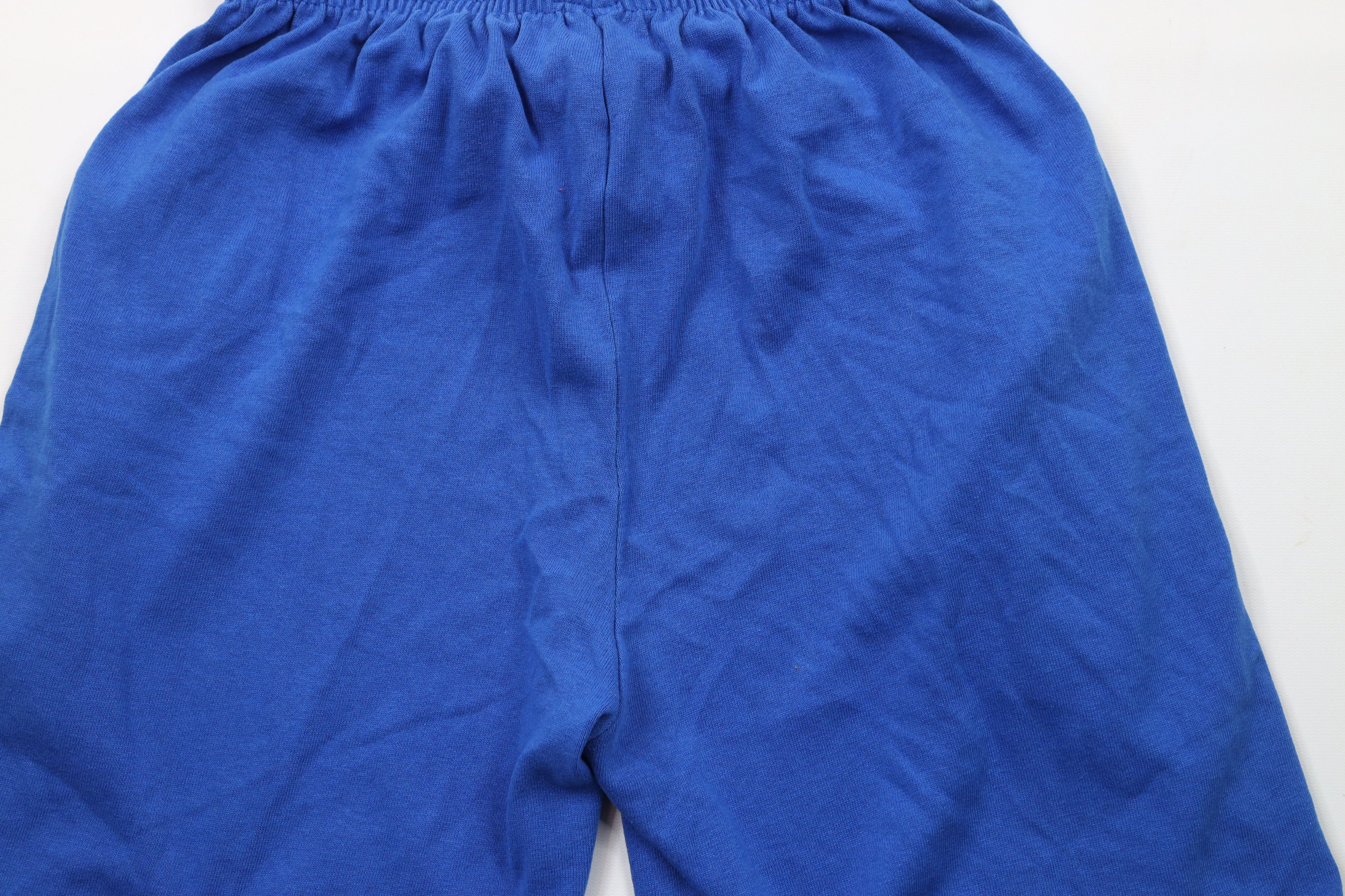 Champion × Vintage Vintage 90s Champion Logo Above Knee Heavyweight Shorts Size US 32 / EU 48 - 11 Thumbnail