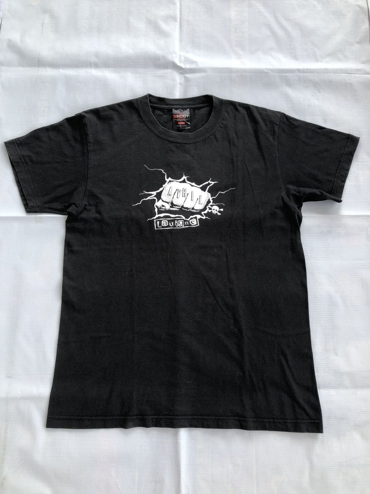 Band Tees Vintage Y2K Avril Lavigne japan tour t-shirt Size US L / EU 52-54 / 3 - 1 Thumbnail