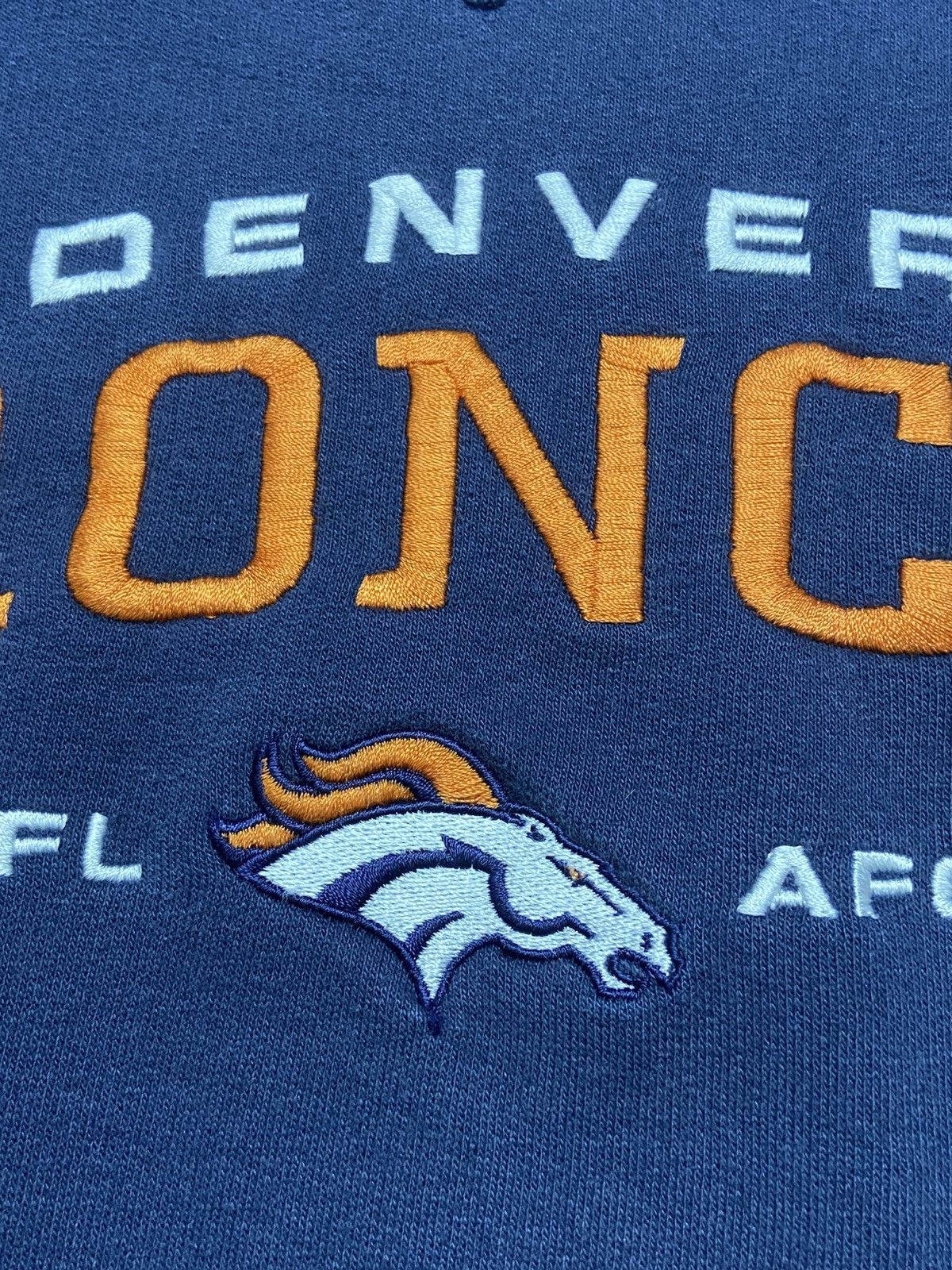 NFL × Vintage Vintage NHL Denver Broncos Crewneck Sweatshirt Size US L / EU 52-54 / 3 - 3 Thumbnail
