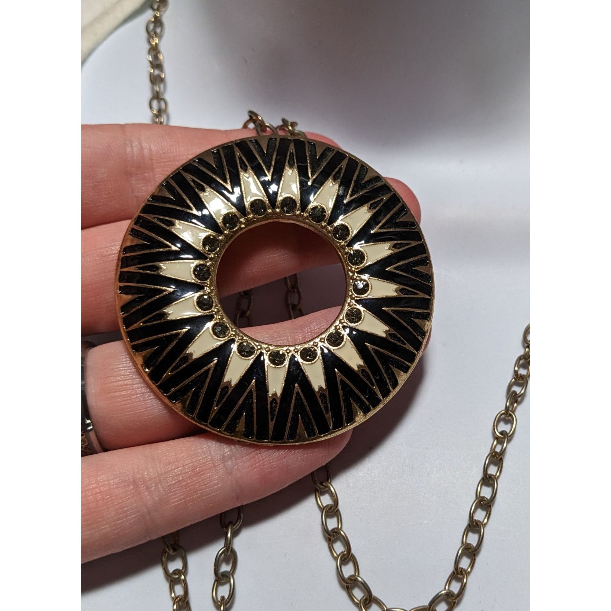 Other Vintage Boho Chic Sunburst Pendant Necklace Size ONE SIZE - 8 Thumbnail