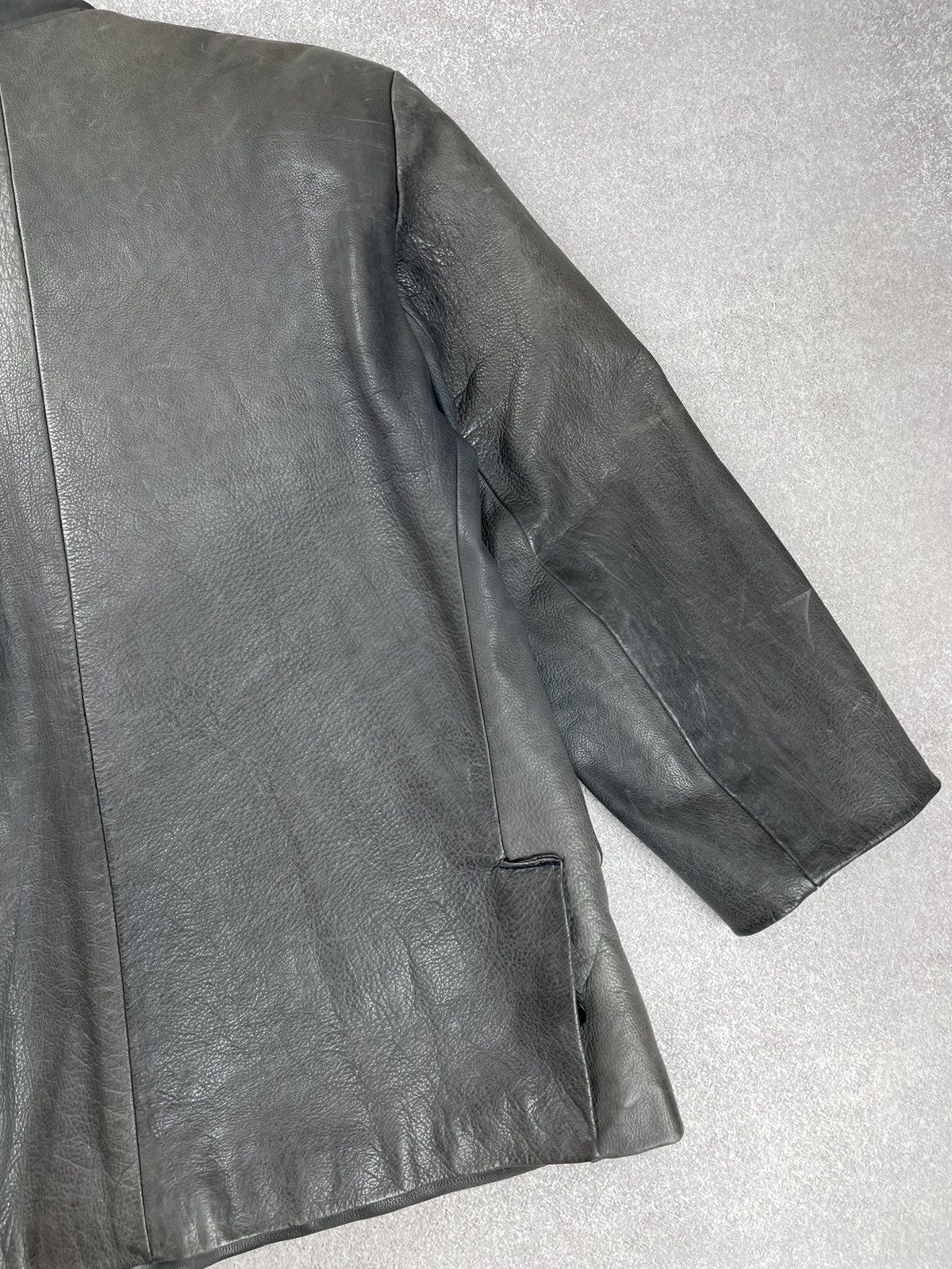 Chevignon × Vintage Vintage Chevignon Paris Leather Jacket Women’s Size M Size M / US 6-8 / IT 42-44 - 17 Thumbnail