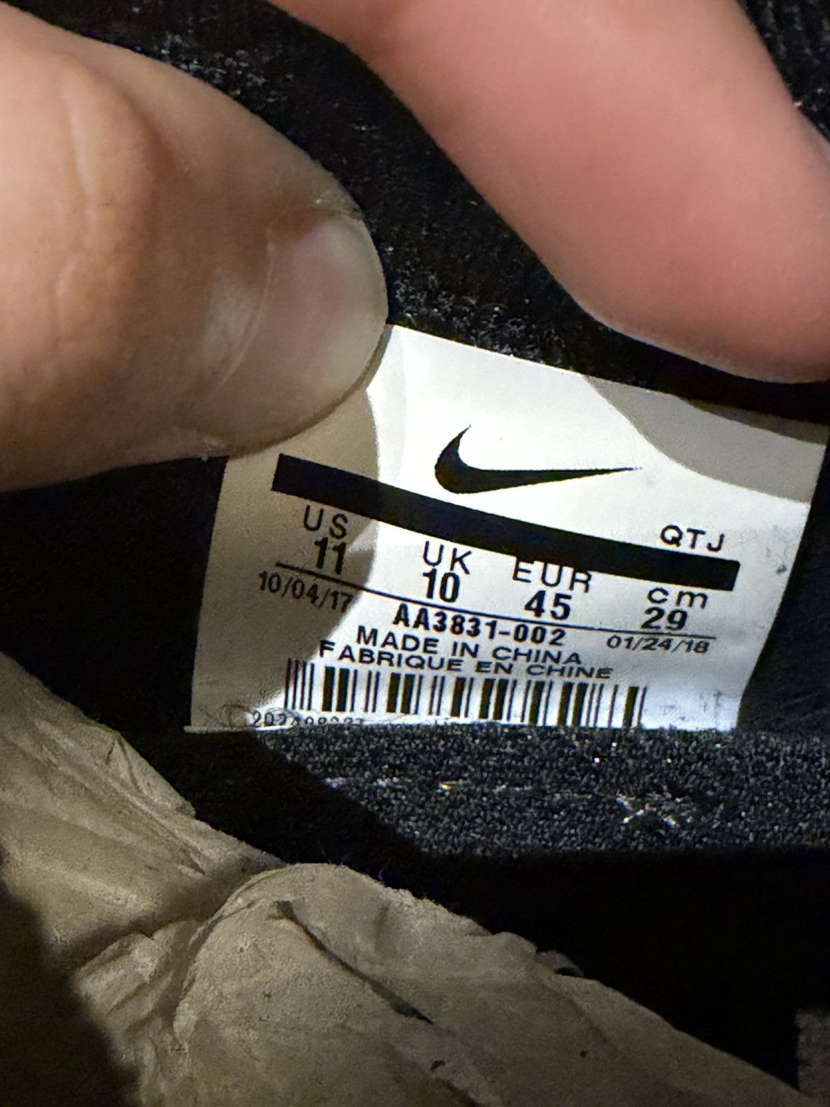 Nike × Off-White Off-White x Nike Air Vapormax ‘Off-white Black’ Size US 11 / EU 44 - 7 Thumbnail