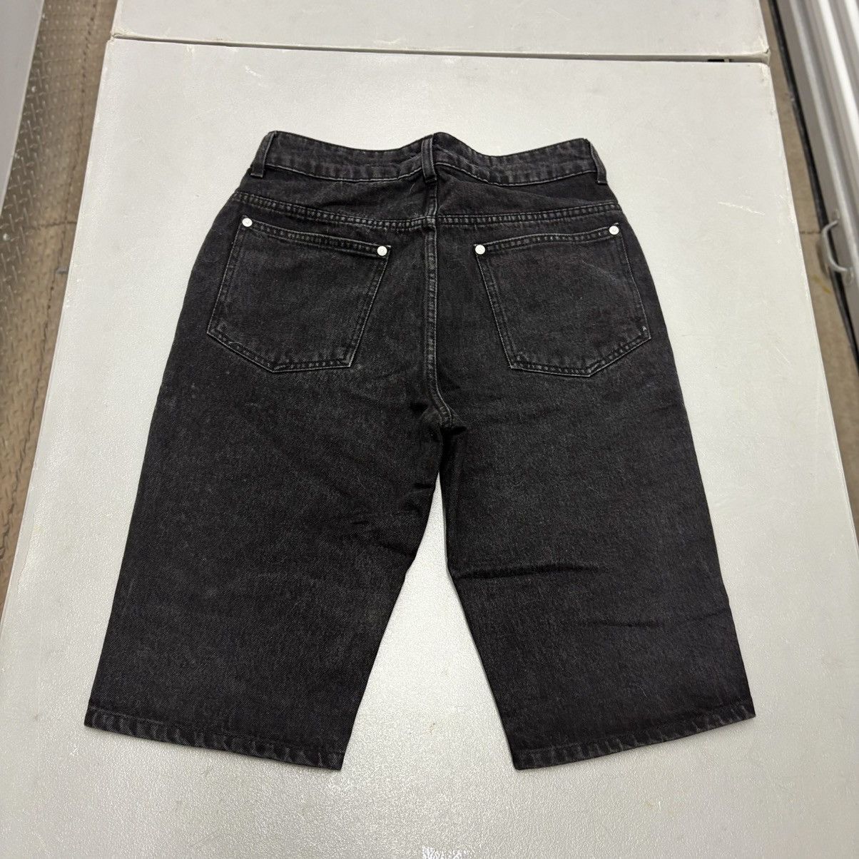 Chiara Ferragni Chiara Ferragni Black Denim Bermuda Jorts Rhinestone Sz 30 Size 30" / US 8 / IT 44 - 7 Thumbnail