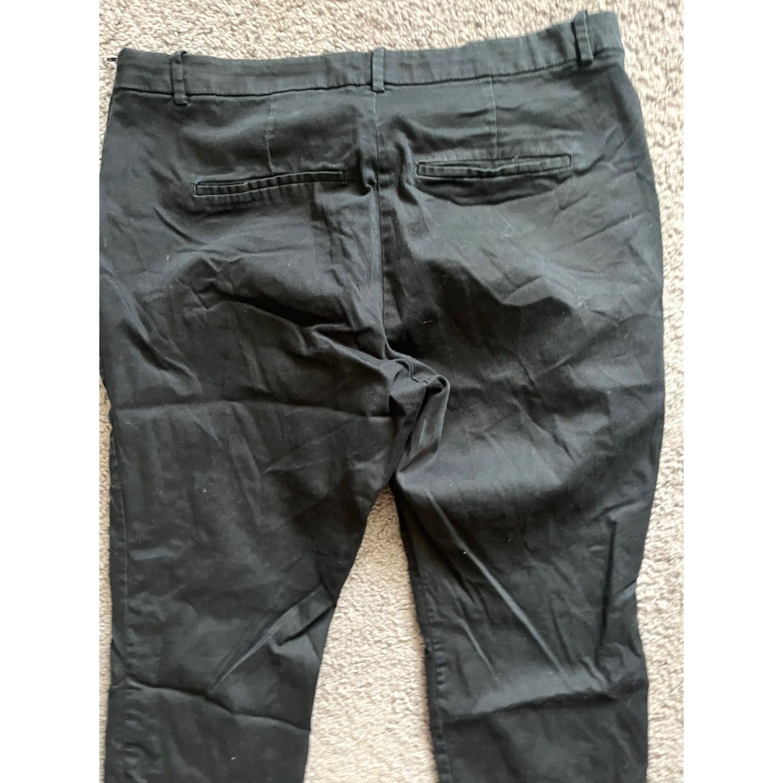 H&M H&M Pants Womens Size 18 Black Flat Front Crop Back Pockets Relaxed Size 40" / US 18 - 4 Thumbnail