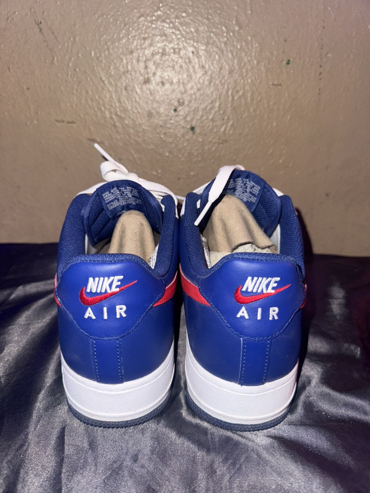 Nike Air Force 1 ‘07 WUR Size US 9.5 / EU 42-43 - 4 Thumbnail